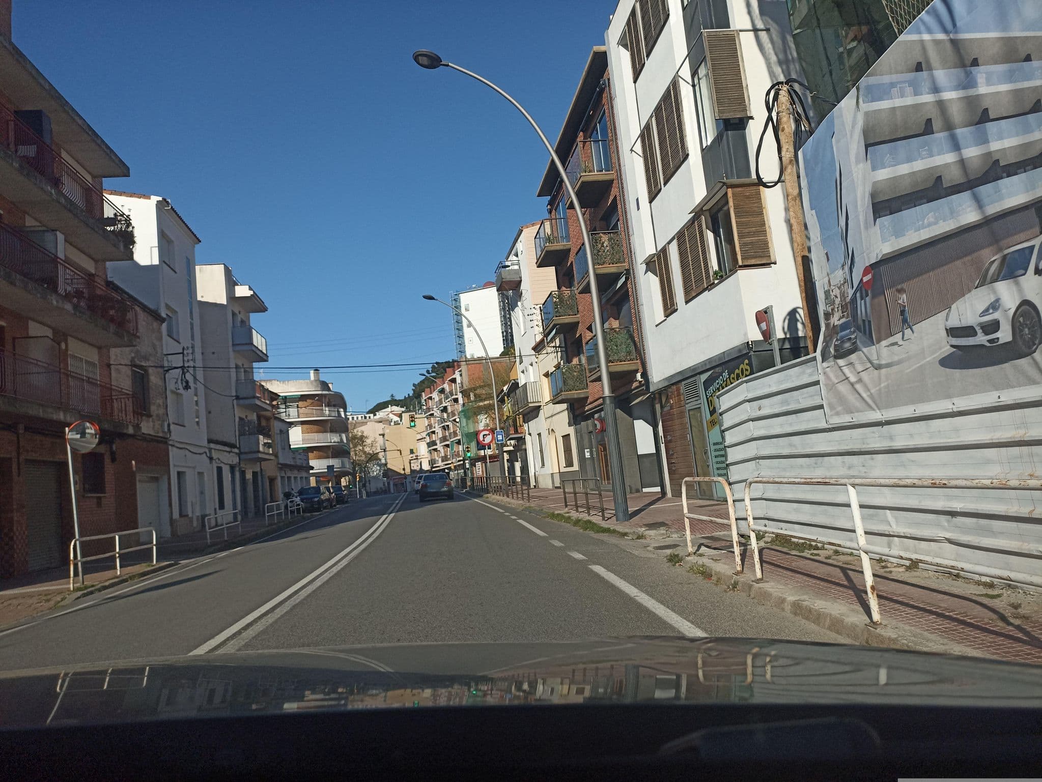 Street view near El Petit Palauet, Canet de Mar — © toniserra (CC BY-SA · Mapillary)
