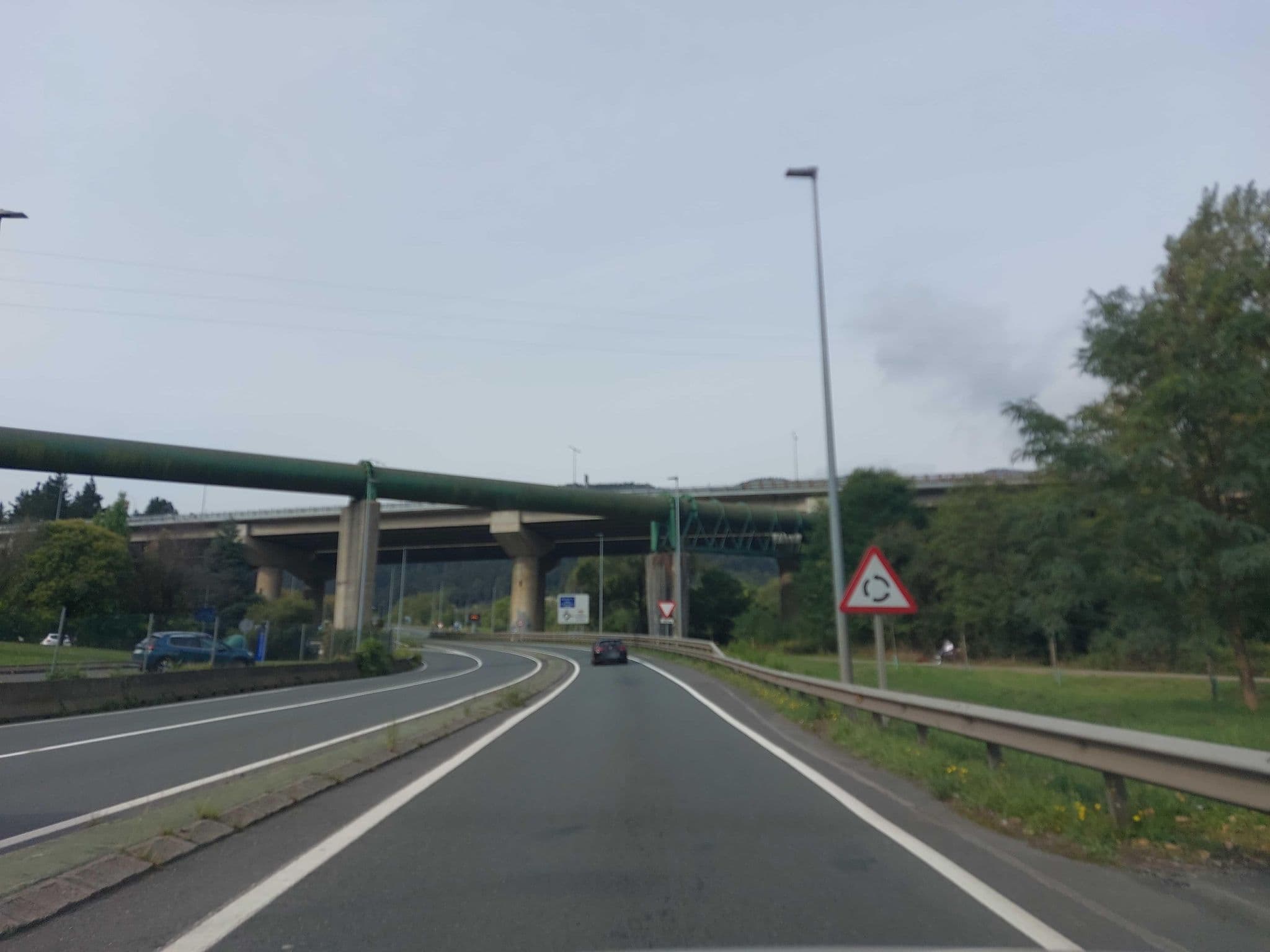 Street view near Hotel Ibis Arrigorriaga, Arrigorriaga — © 5rmft (CC BY-SA · Mapillary)