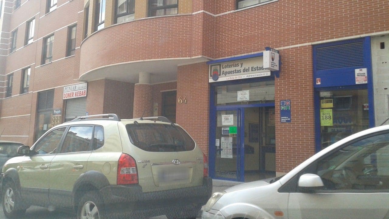Street view near Washington Suites & Hotel, Zaratán — © duendeverde (CC BY-SA · Mapillary)