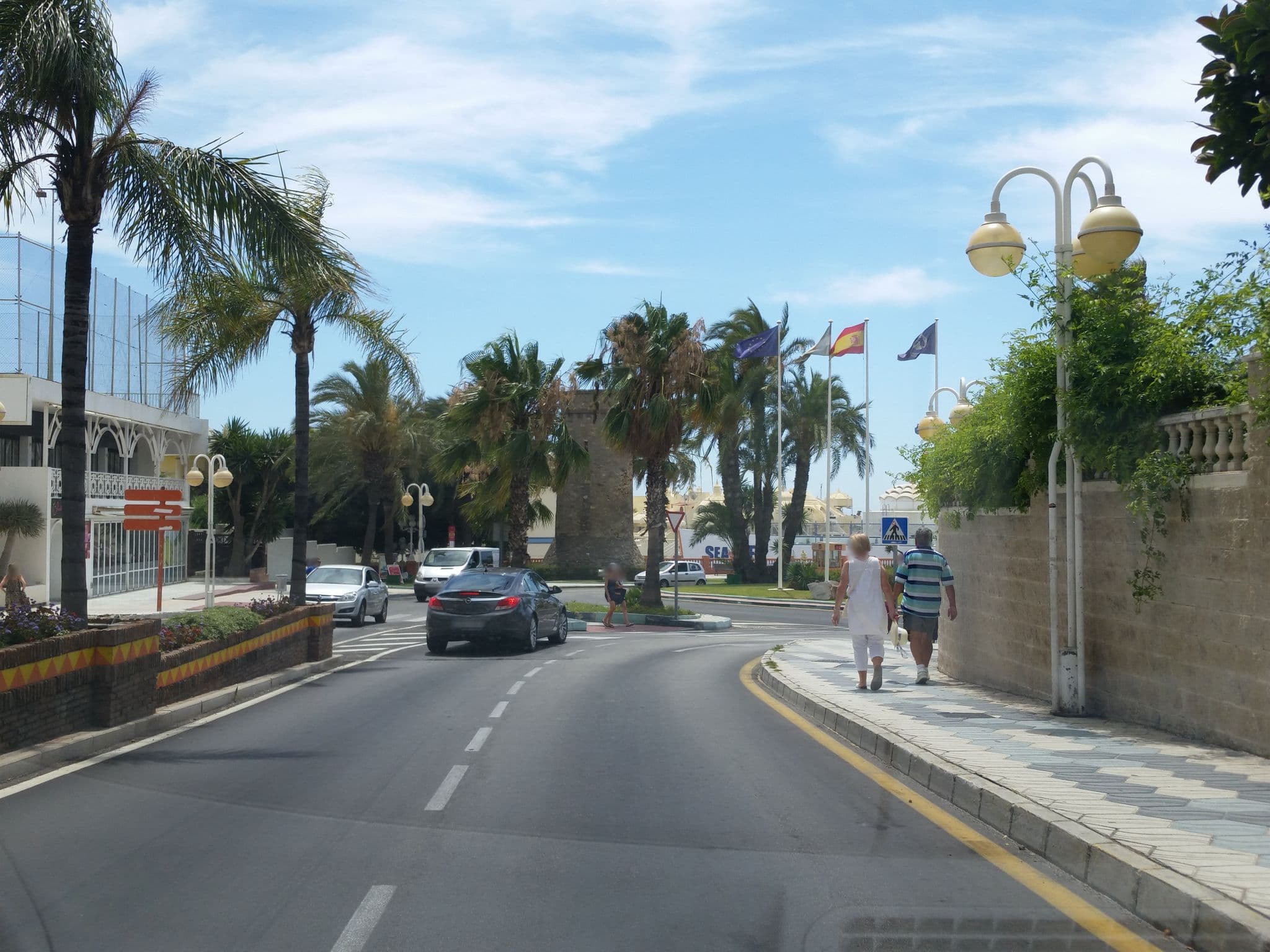 Street view near Hotel Alay Benalmádena — Adults Only Recommended, Arroyo de la Miel — © jaakkoh (CC BY-SA · Mapillary)