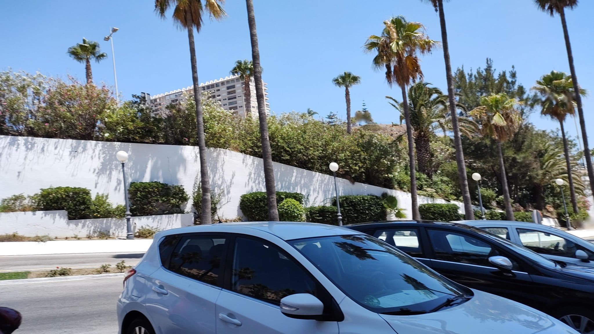 Street view near Estival Torrequebrada, Arroyo de la Miel — © rsandu (CC BY-SA · Mapillary)