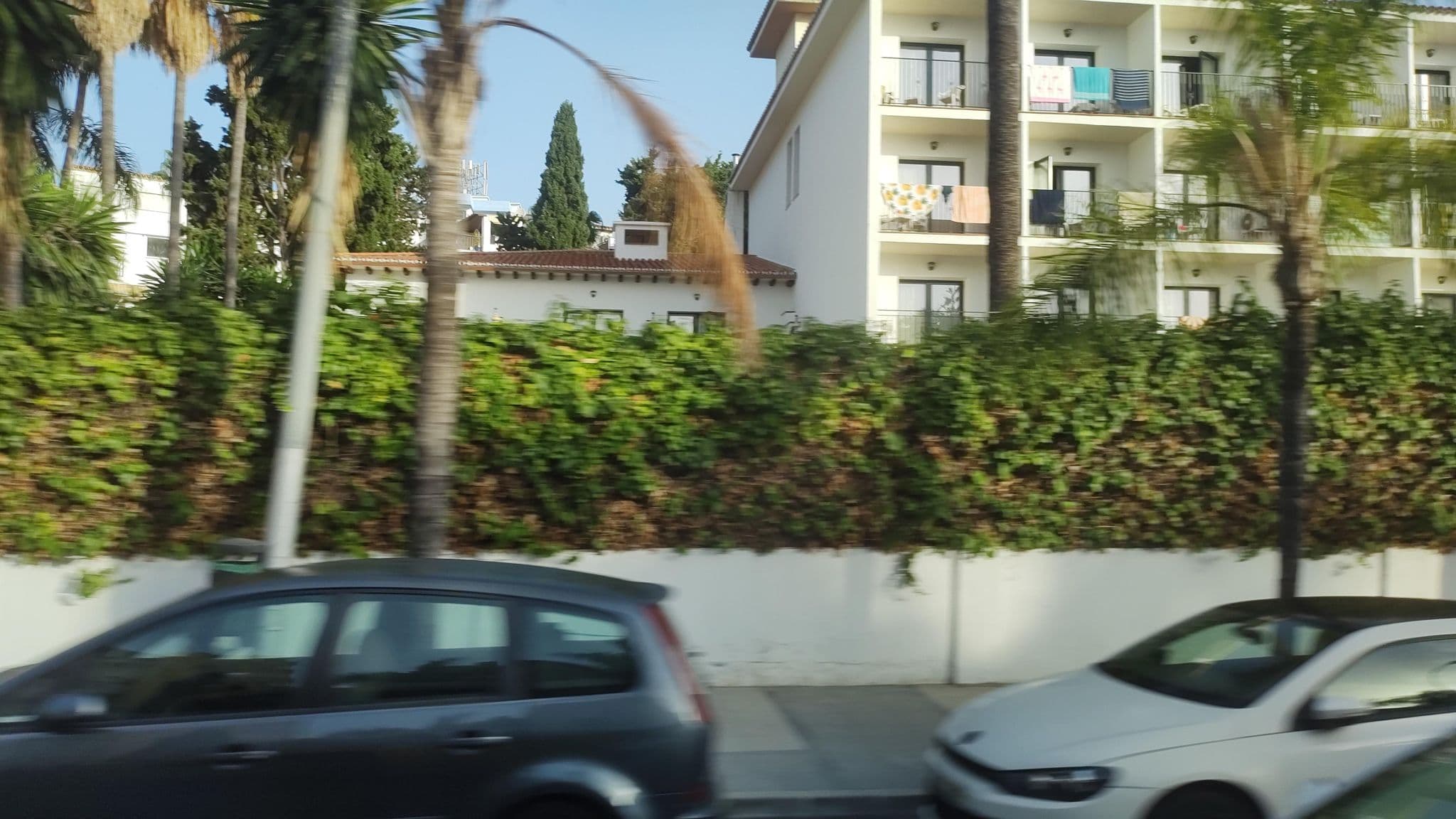 Street view near Hotel Arcos de Montemar, Torremolinos — © rsandu (CC BY-SA · Mapillary)
