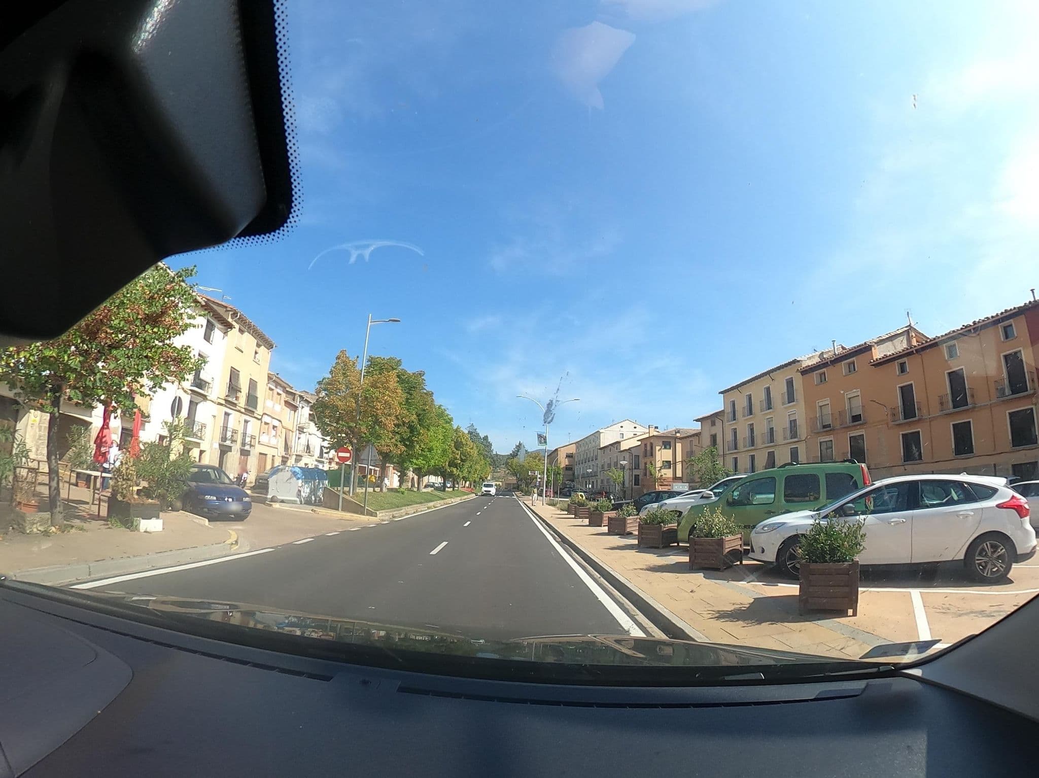Street view near O Callejón de Belchite Hotel Asador, Ayerbe — © vst (CC BY-SA · Mapillary)