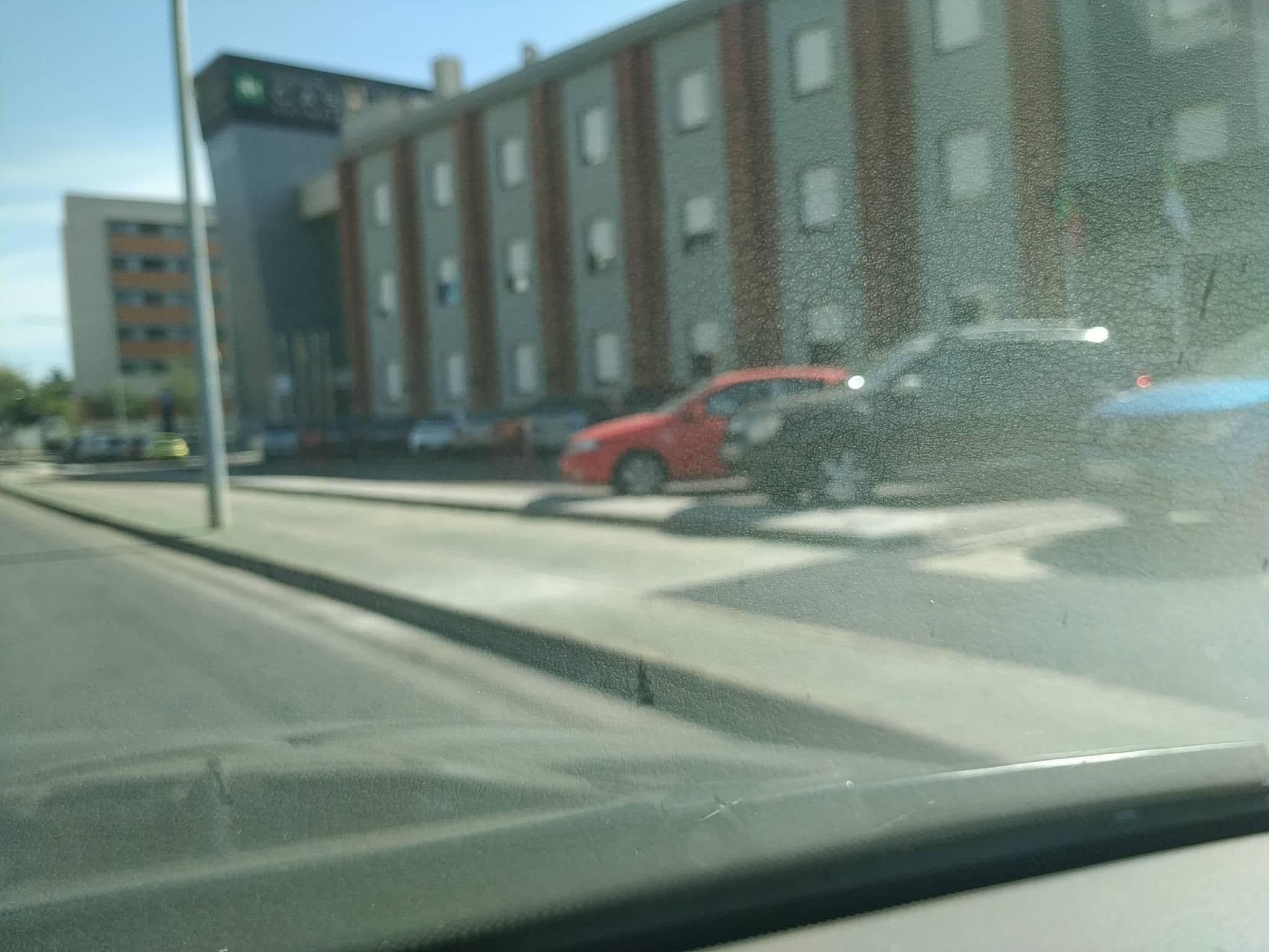 Street view near Hotel Rio Badajoz, Badajoz — © filohipo (CC BY-SA · Mapillary)