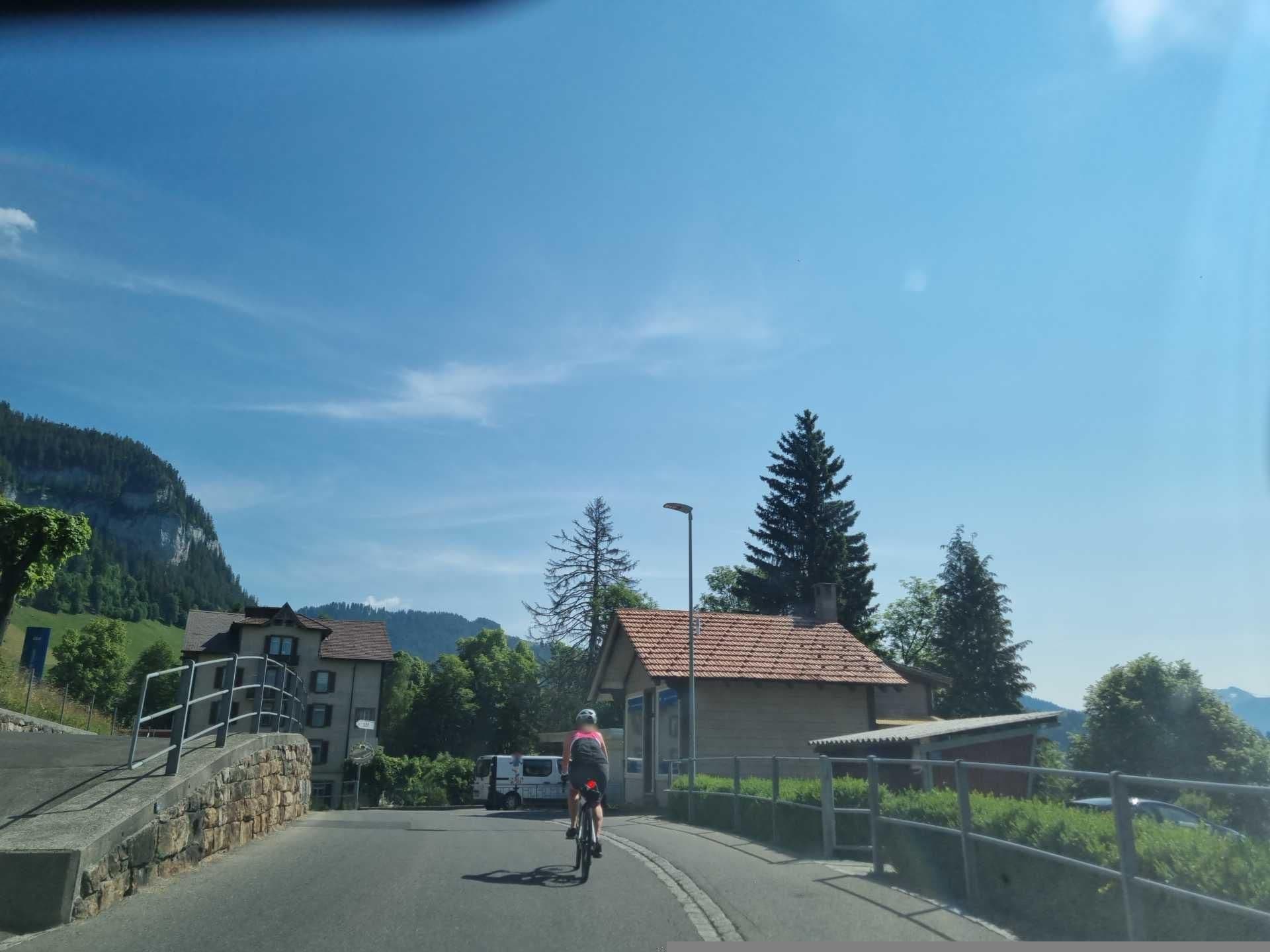 Street view near Gästehaus sbt, Beatenberg — © Yha1 (CC BY-SA · Mapillary)