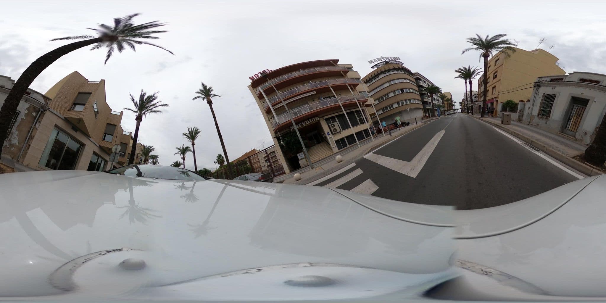 Street view near Hotel Marynton, Benicarló — © ildecoco (CC BY-SA · Mapillary)