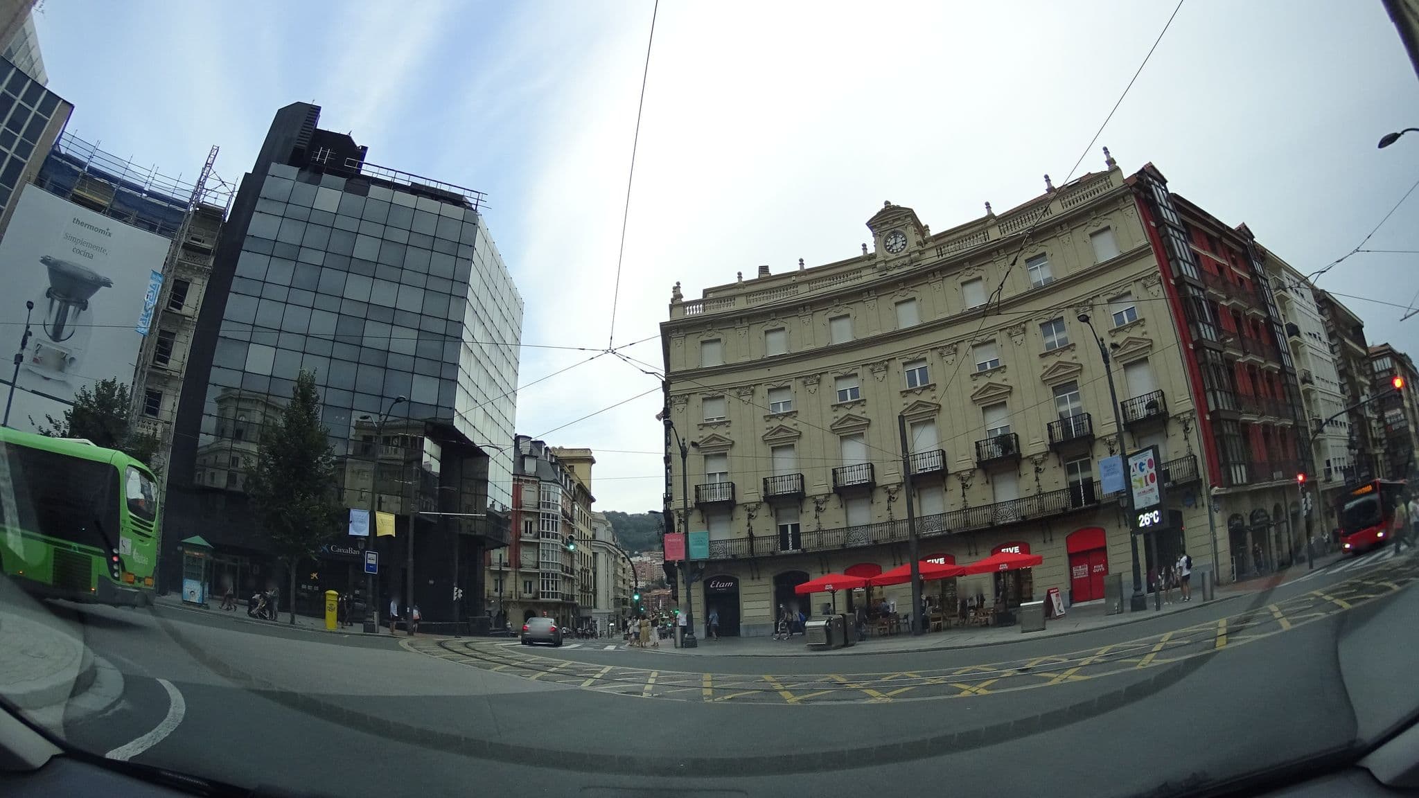 Street view near 3 Plaza Biribila, bilbao, Bilbao — © robertogeb (CC BY-SA · Mapillary)