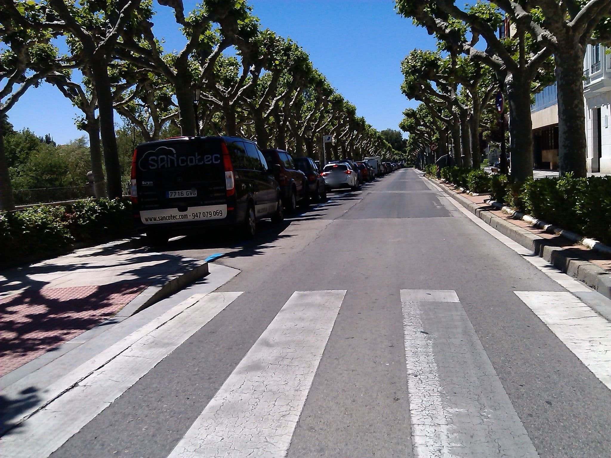 Street view near AC Hotel Burgos, Burgos — © changchun1 (CC BY-SA · Mapillary)