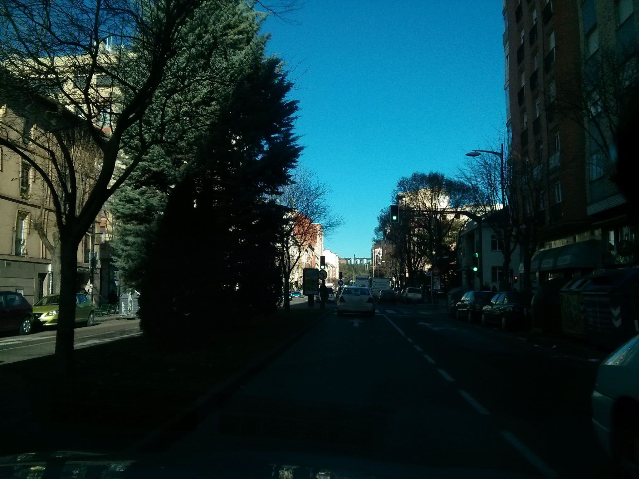 Street view near Hotel Burgos, Burgos — © cronoser (CC BY-SA · Mapillary)