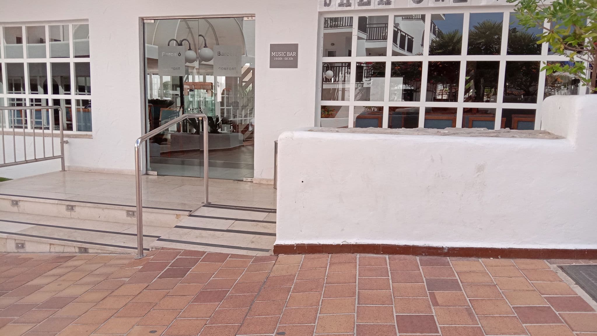 Street view near Barceló Ponent Beach, Cala d'Or — © maniack (CC BY-SA · Mapillary)