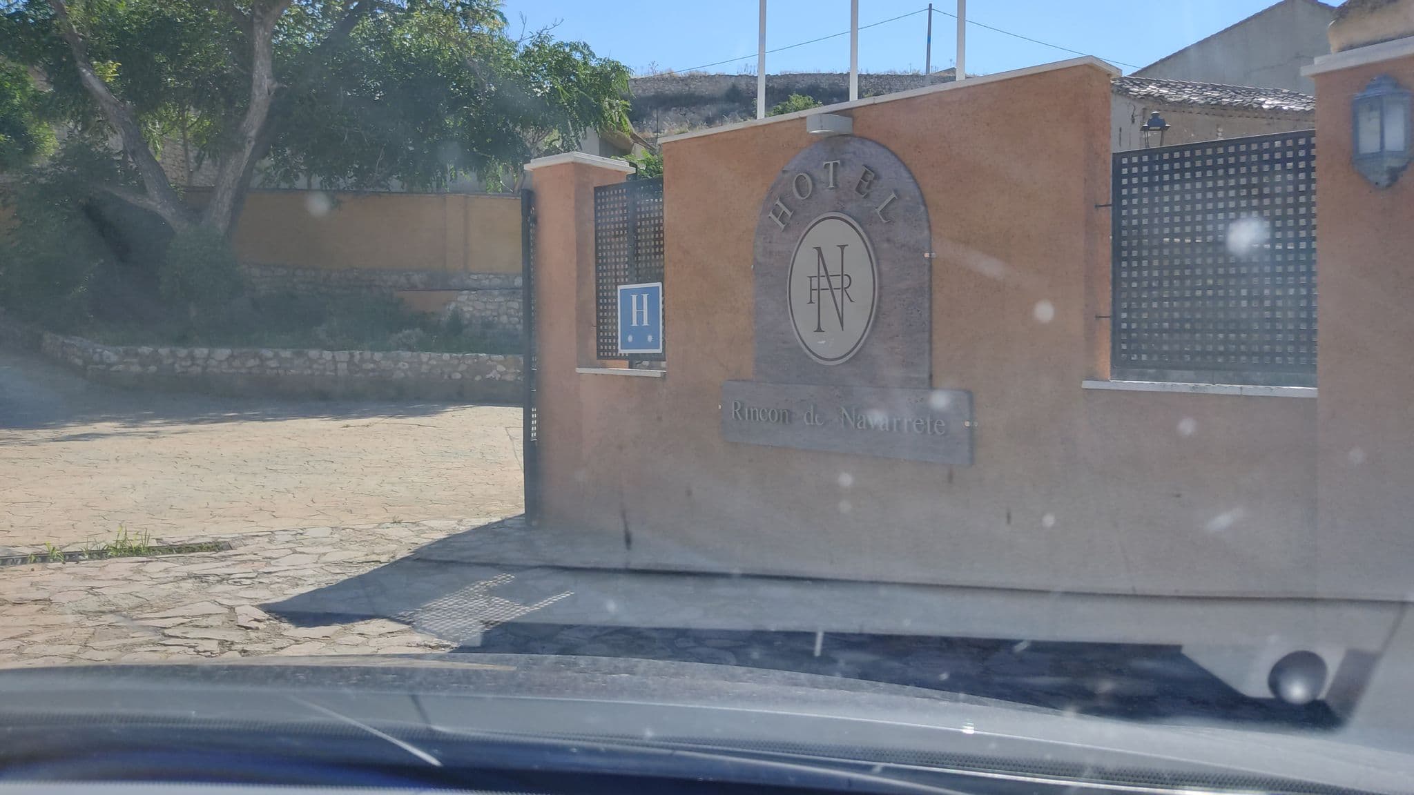 Street view near Hotel Rincón de Navarrete, Calamocha — © elpezbartolo (CC BY-SA · Mapillary)