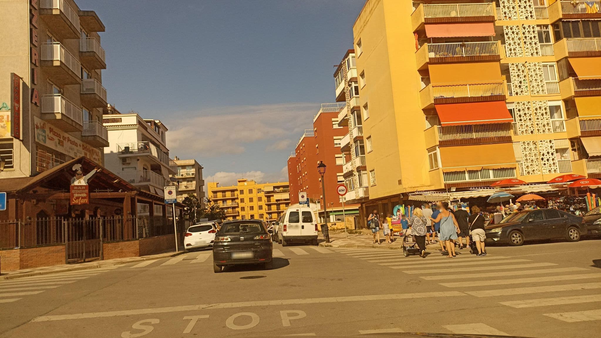 Street view near Aparthotel Safari, Calella — © toniserra (CC BY-SA · Mapillary)