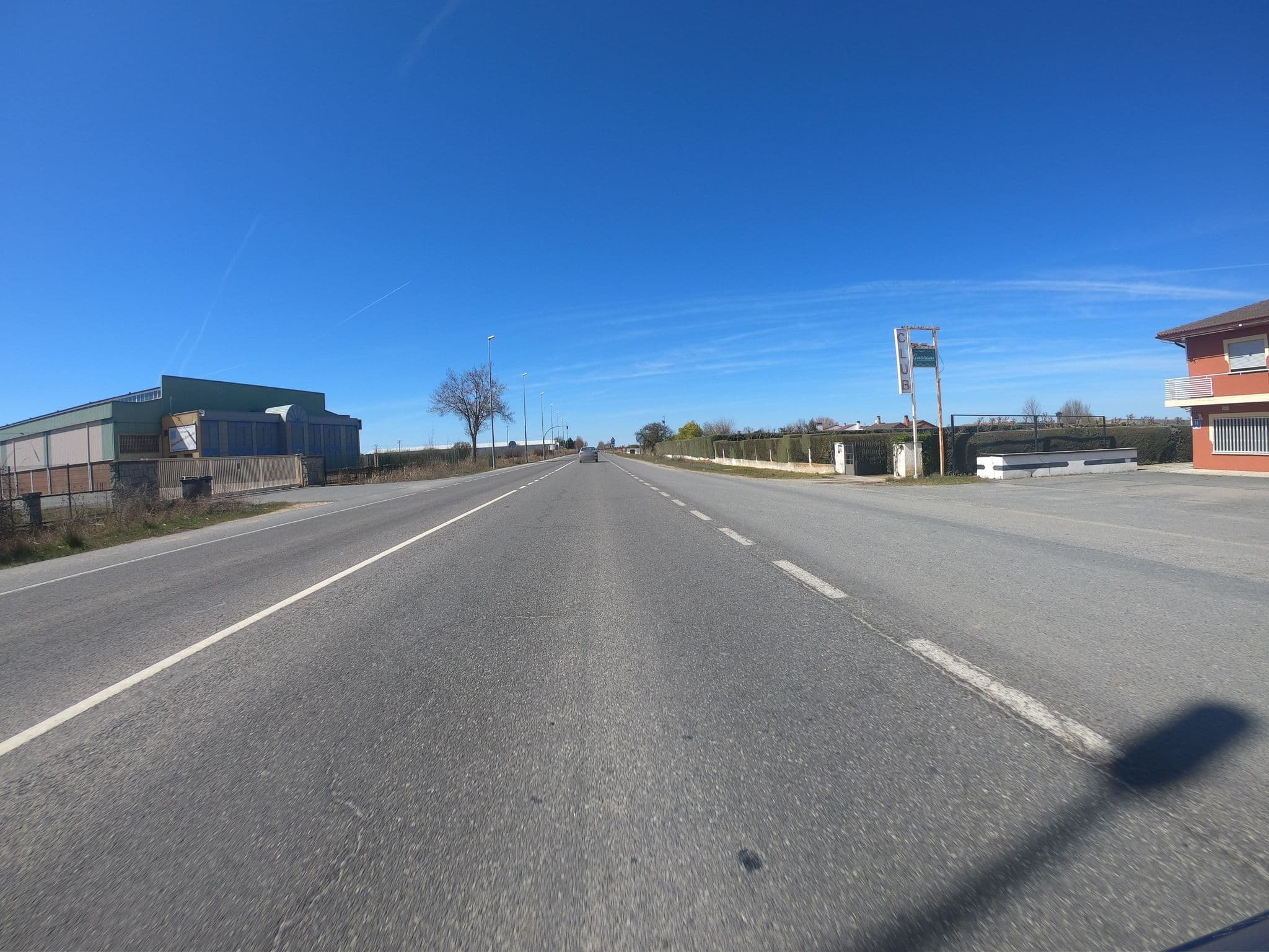 Street view near Hostal La Villa, Calvarrasa de Abajo — © sanchi (CC BY-SA · Mapillary)