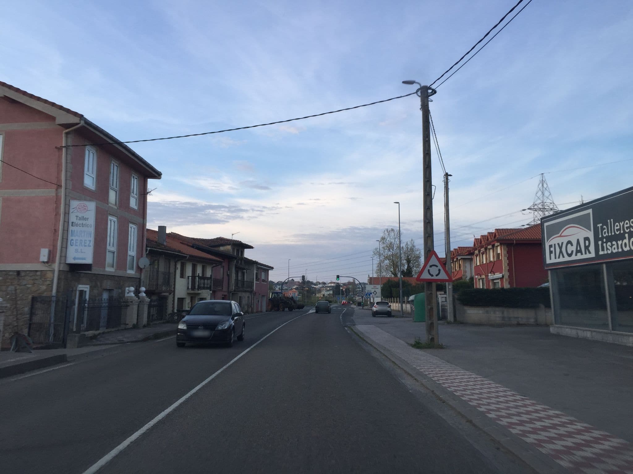 Street view near Hotel Villas Camargo, Camargo — © ptmap (CC BY-SA · Mapillary)