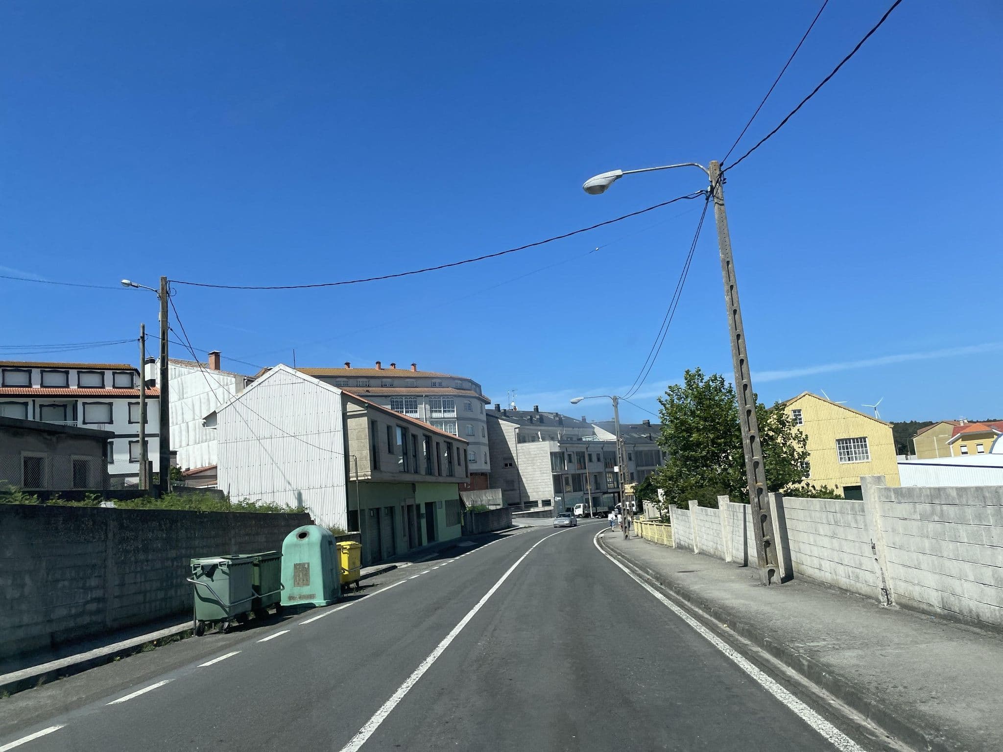 Street view near Pension Catro Ventos, Camariñas — © seraq (CC BY-SA · Mapillary)