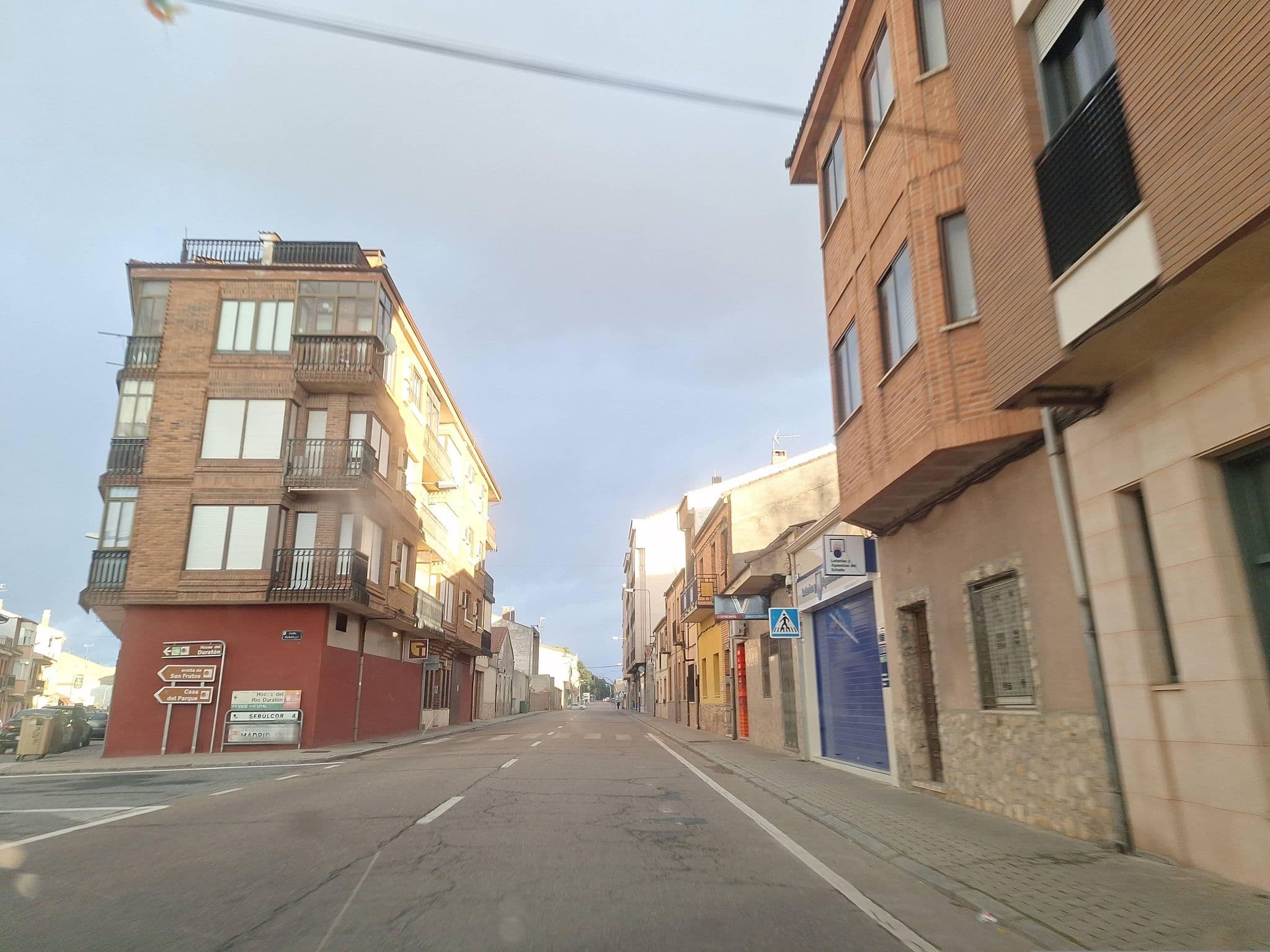 Street view near Hostal Stop. El mejor alojamiento en Cantalejo, Cantalejo — © Albergarri788 (CC BY-SA · Mapillary)