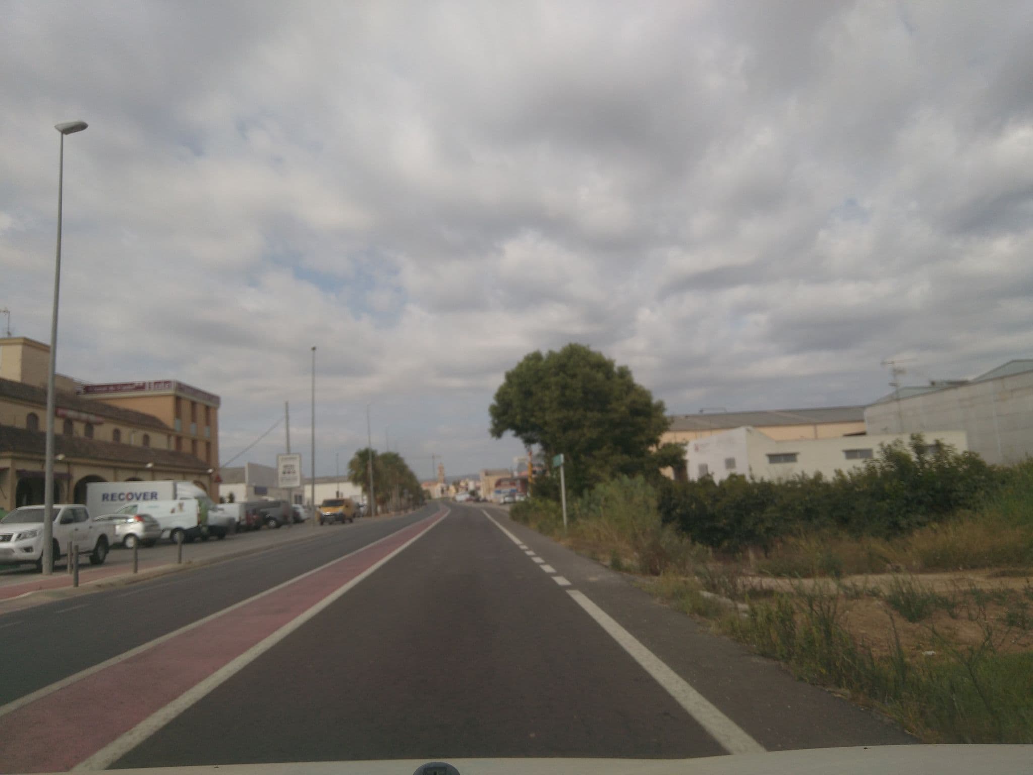 Street view near Hostal Vera, Carlet — © bobeeeze (CC BY-SA · Mapillary)