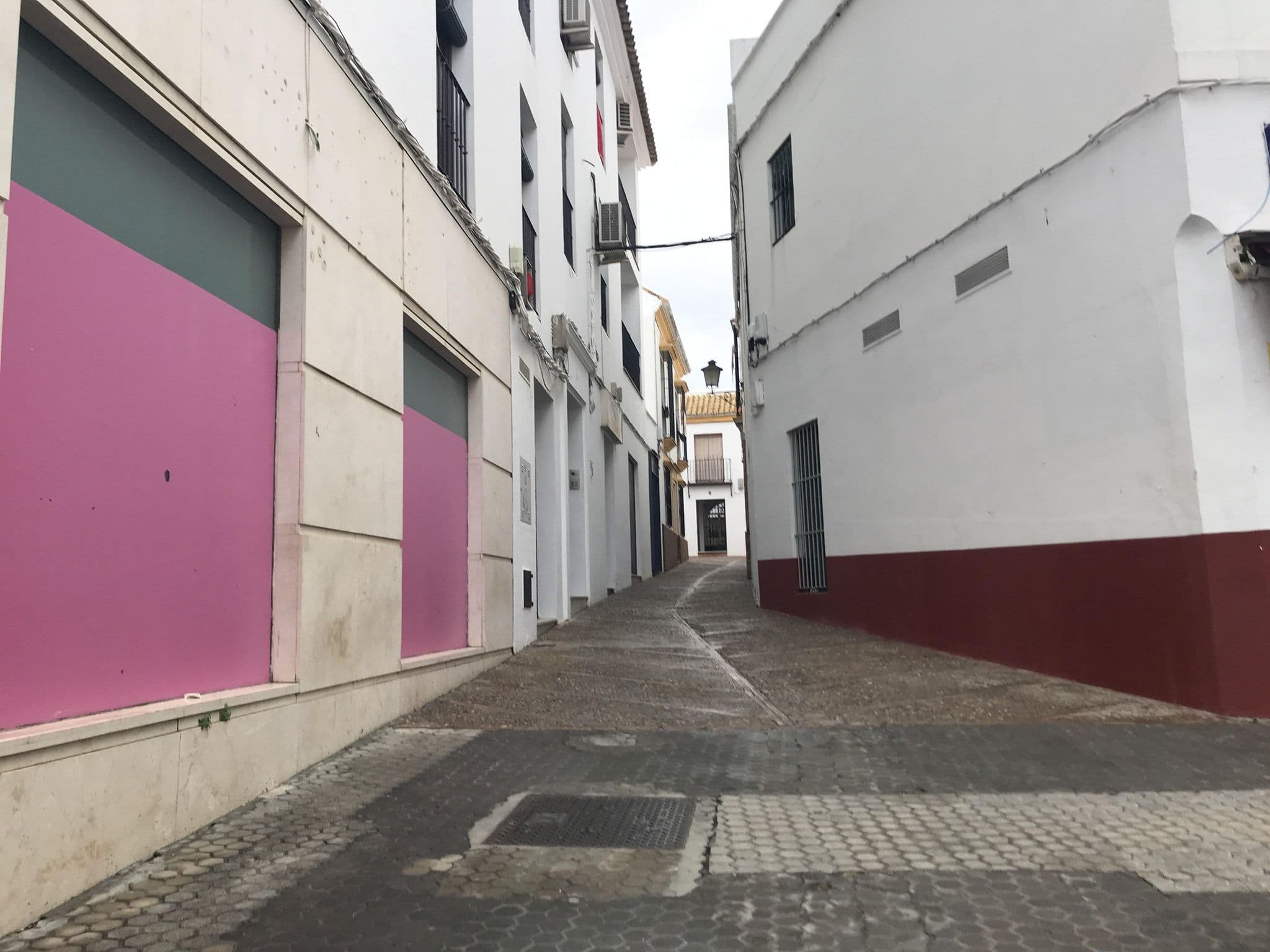 Street view near Hotel Servilia, Carmona — © miguel_andrade (CC BY-SA · Mapillary)