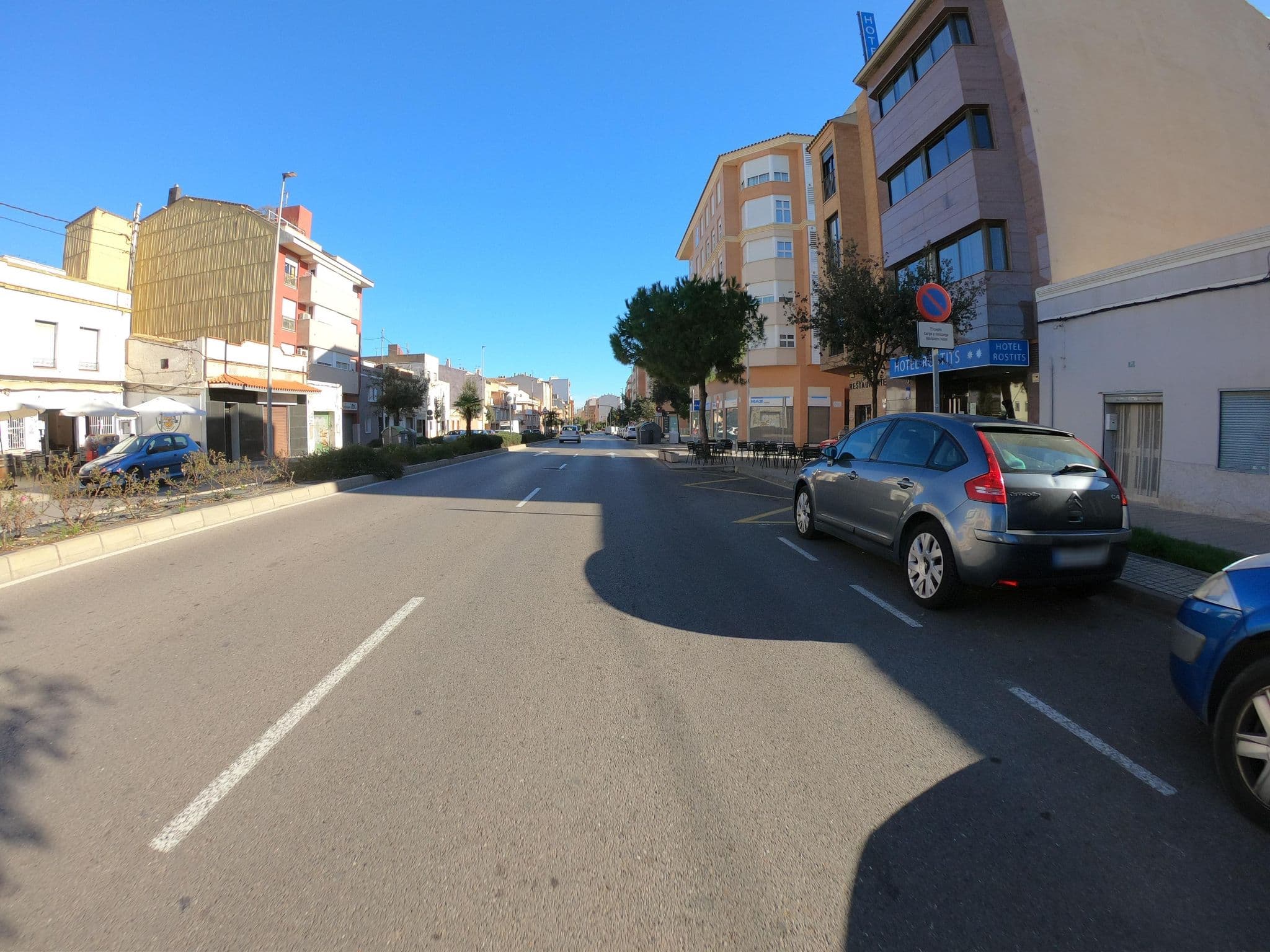 Street view near Hotel ROSTITS, Castelló de la Plana — © joostjakob (CC BY-SA · Mapillary)