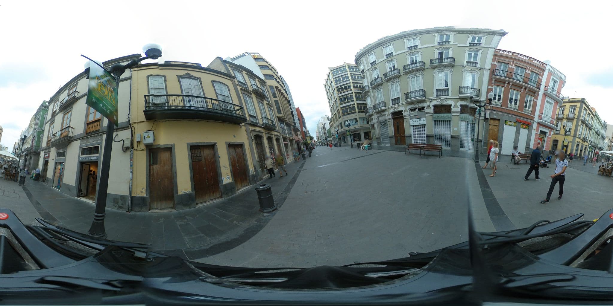 Street view near Triana Rooms EH, Las Palmas de Gran Canaria — © javiersanp (CC BY-SA · Mapillary)