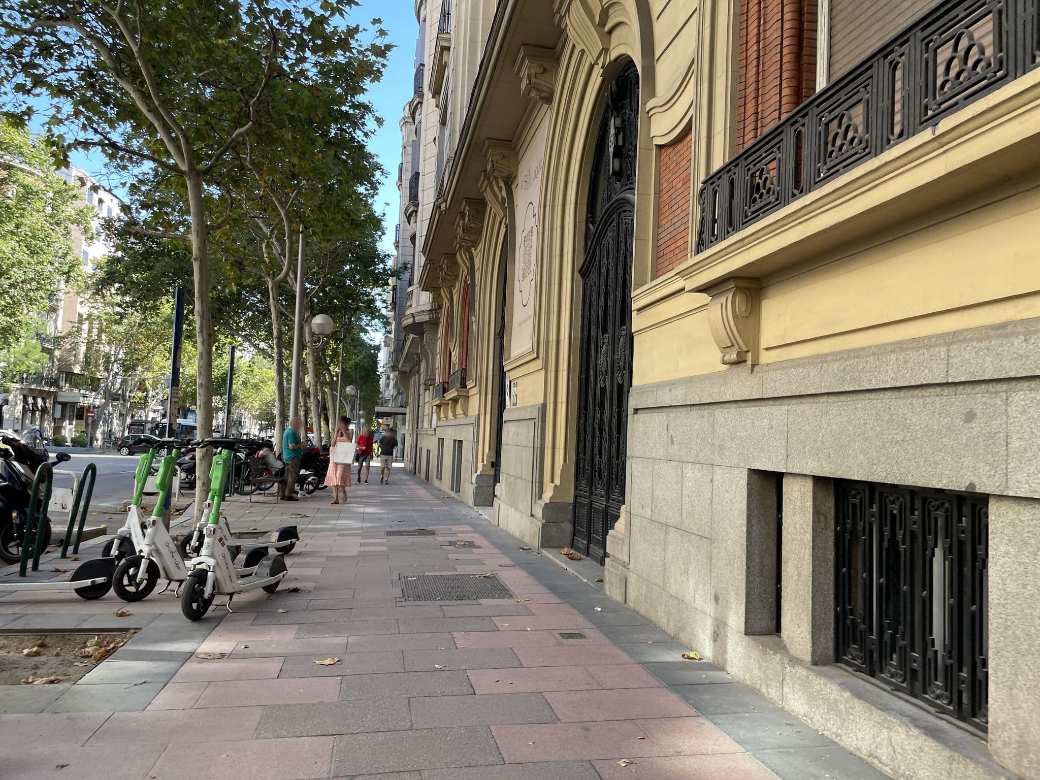 Street view near Bodas Y Celebraciones Gran Hotel Velazquez, Salamanca — © seraq (CC BY-SA · Mapillary)
