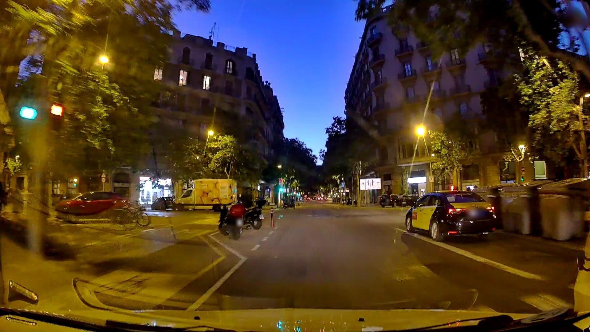 Street view near The Loft House Barcelona, Dreta de l'Eixample — © m_esp_32 (CC BY-SA · Mapillary)