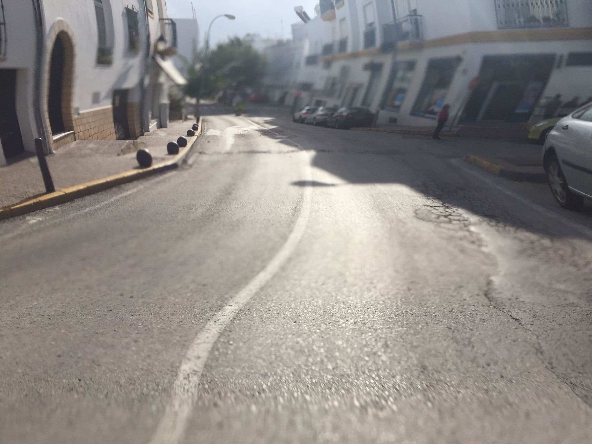 Street view near Hotel Restaurante Blanco y Verde, Conil de la Frontera — © flidolin (CC BY-SA · Mapillary)