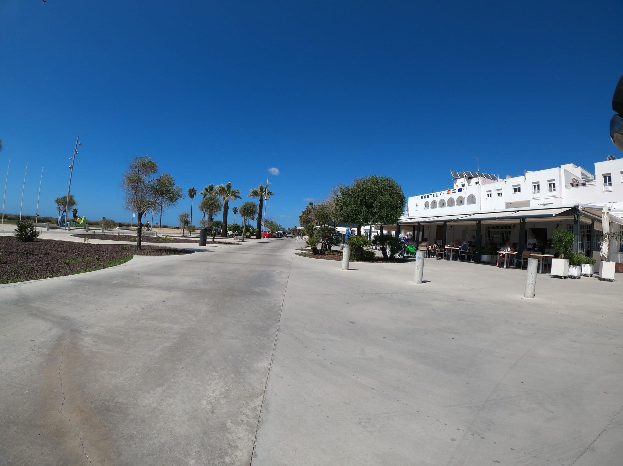 Street view near Hostal Sonrisa del Mar, Conil de la Frontera — © Langfahrer (CC BY-SA · Mapillary)