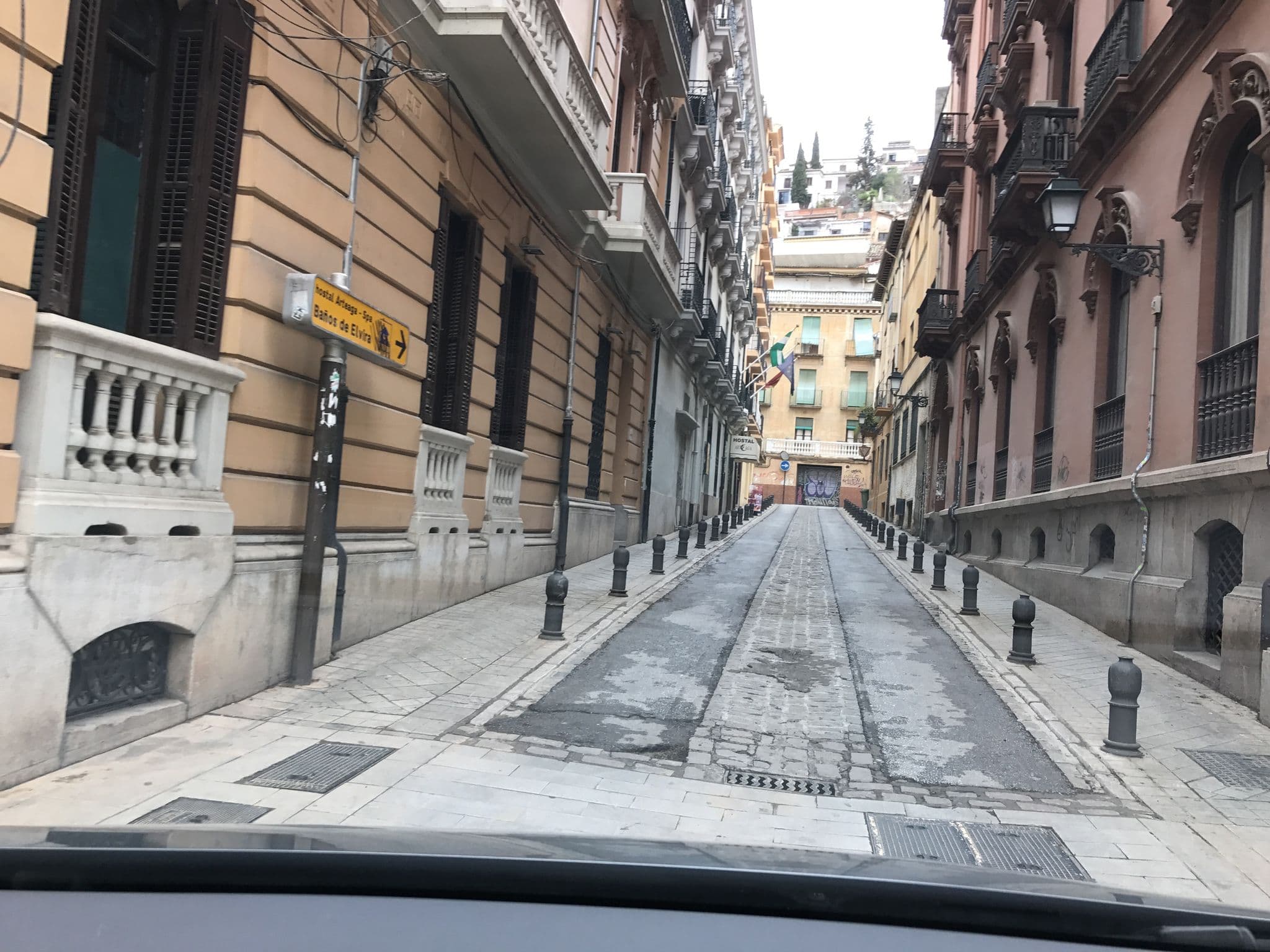 Street view near Hostal Arteaga & Baños de Elvira, Granada — © rainerup (CC BY-SA · Mapillary)