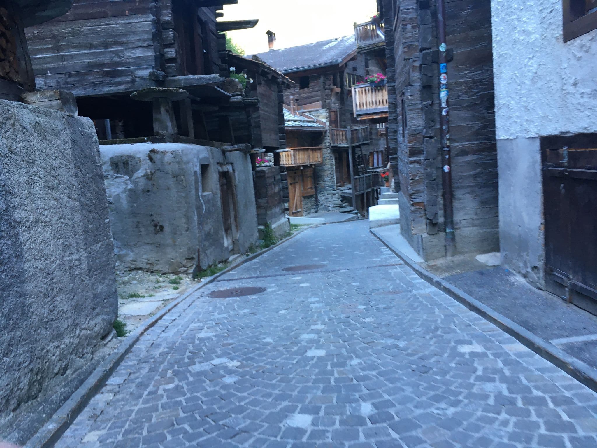 Street view near Atlanta, Zermatt
