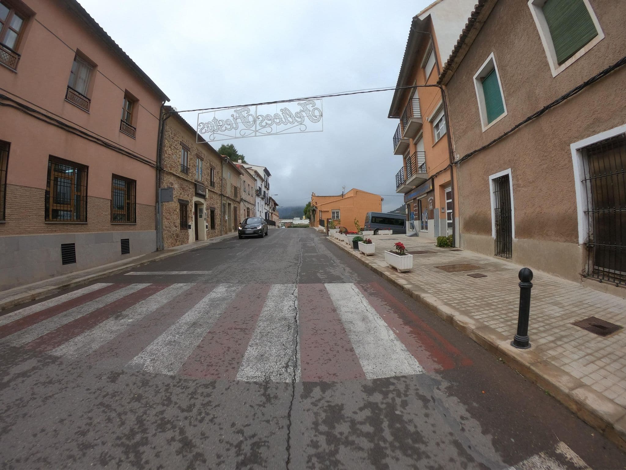Street view near El Rincón de Pau, Estivella — © joostjakob (CC BY-SA · Mapillary)