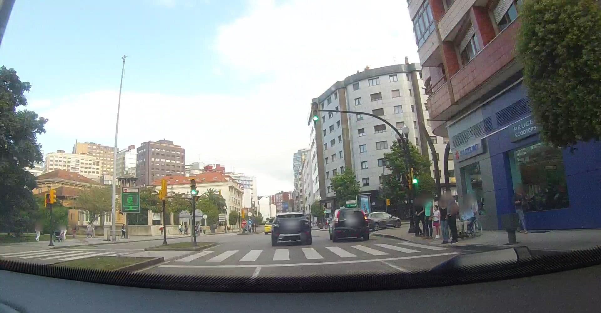 Street view near Hostal Campoamor, Gijón — © VincentVE (CC BY-SA · Mapillary)