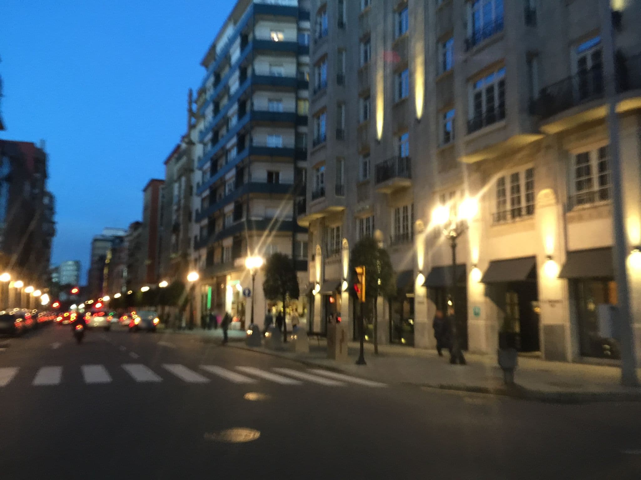 Street view near El Môderne Hotel, Gijón — © ptmap (CC BY-SA · Mapillary)
