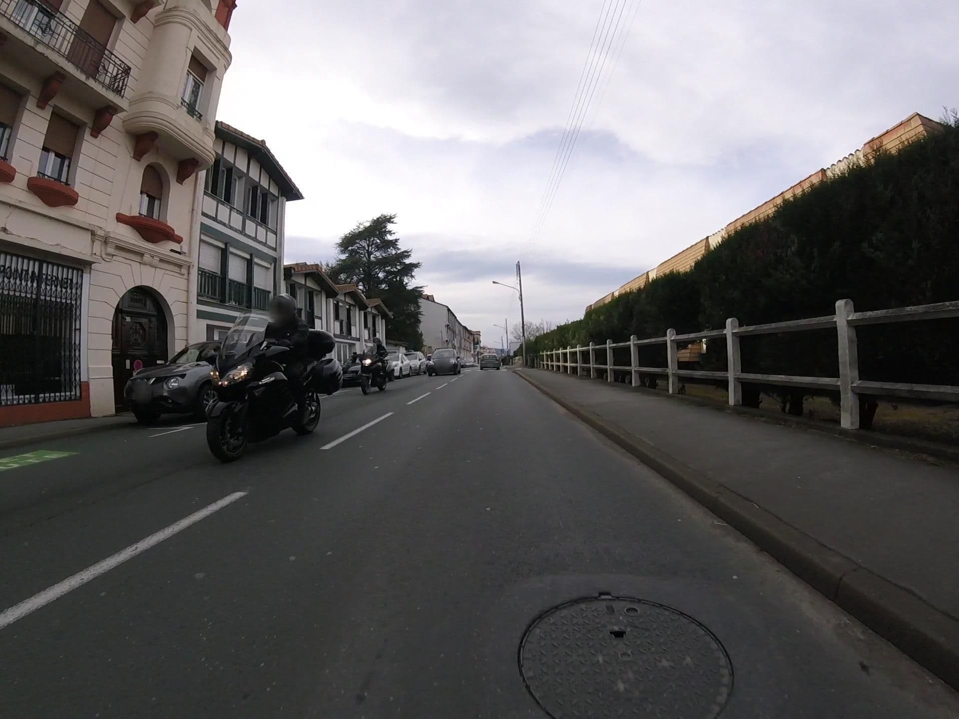 Street view near ORFEA Hendaye, Irun — © mikelo (CC BY-SA · Mapillary)