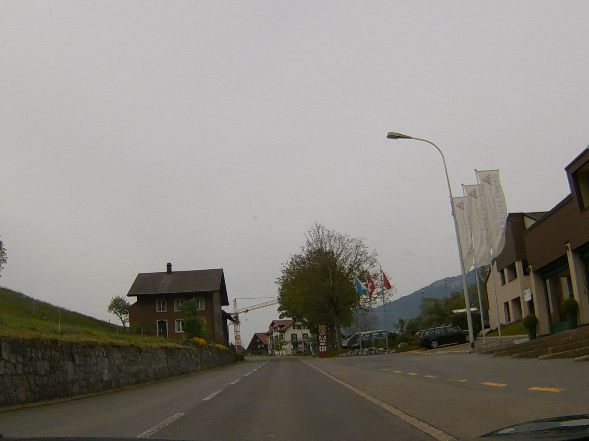 Street view near Kerenzerberg, Weesen — © oferi (CC BY-SA · Mapillary)