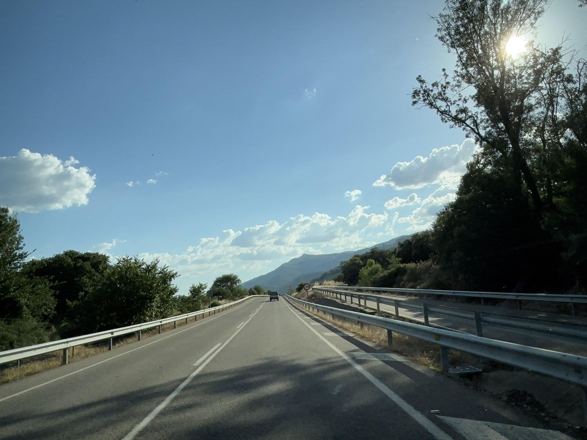 Street view near Valle del Jerte Los Arenales, Jerte — © seraq (CC BY-SA · Mapillary)