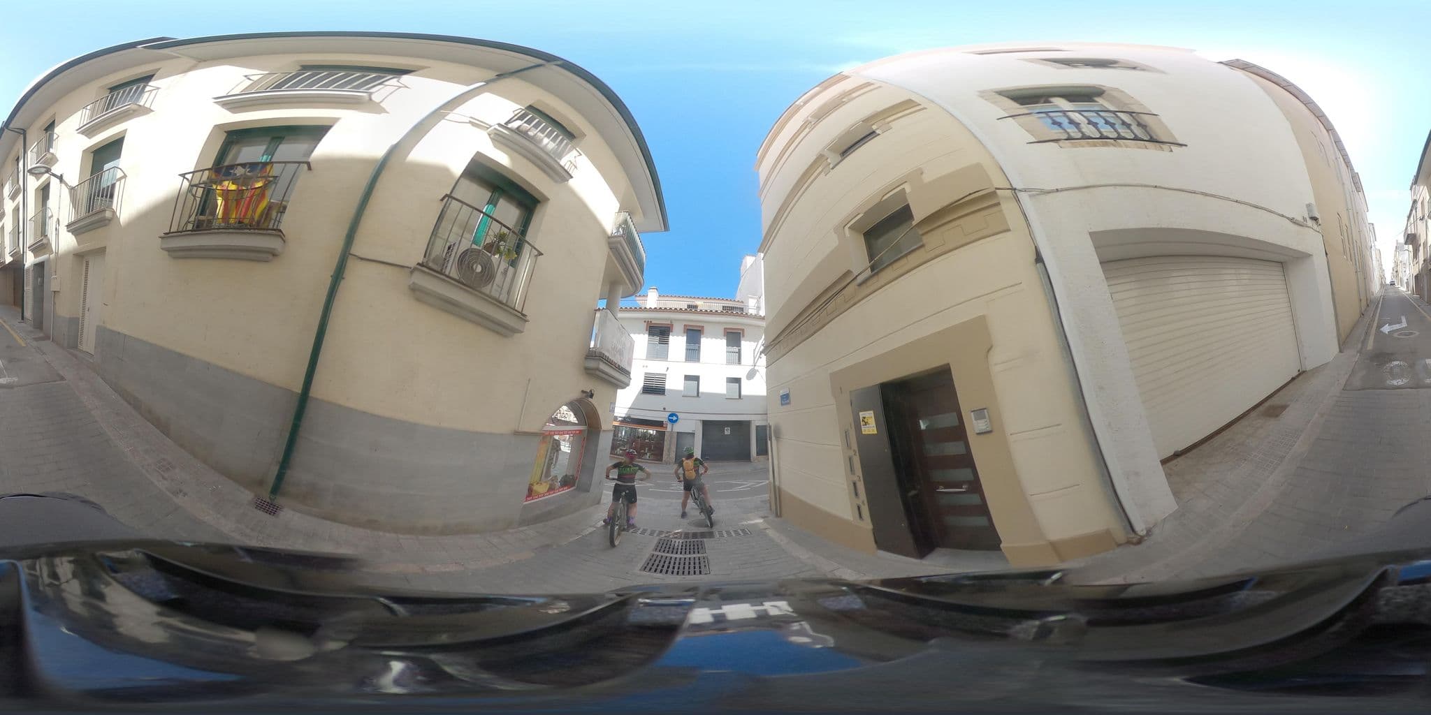 Street view near Apartamentos Costa Brava - L´Escala, l'Escala — © jlstanus (CC BY-SA · Mapillary)