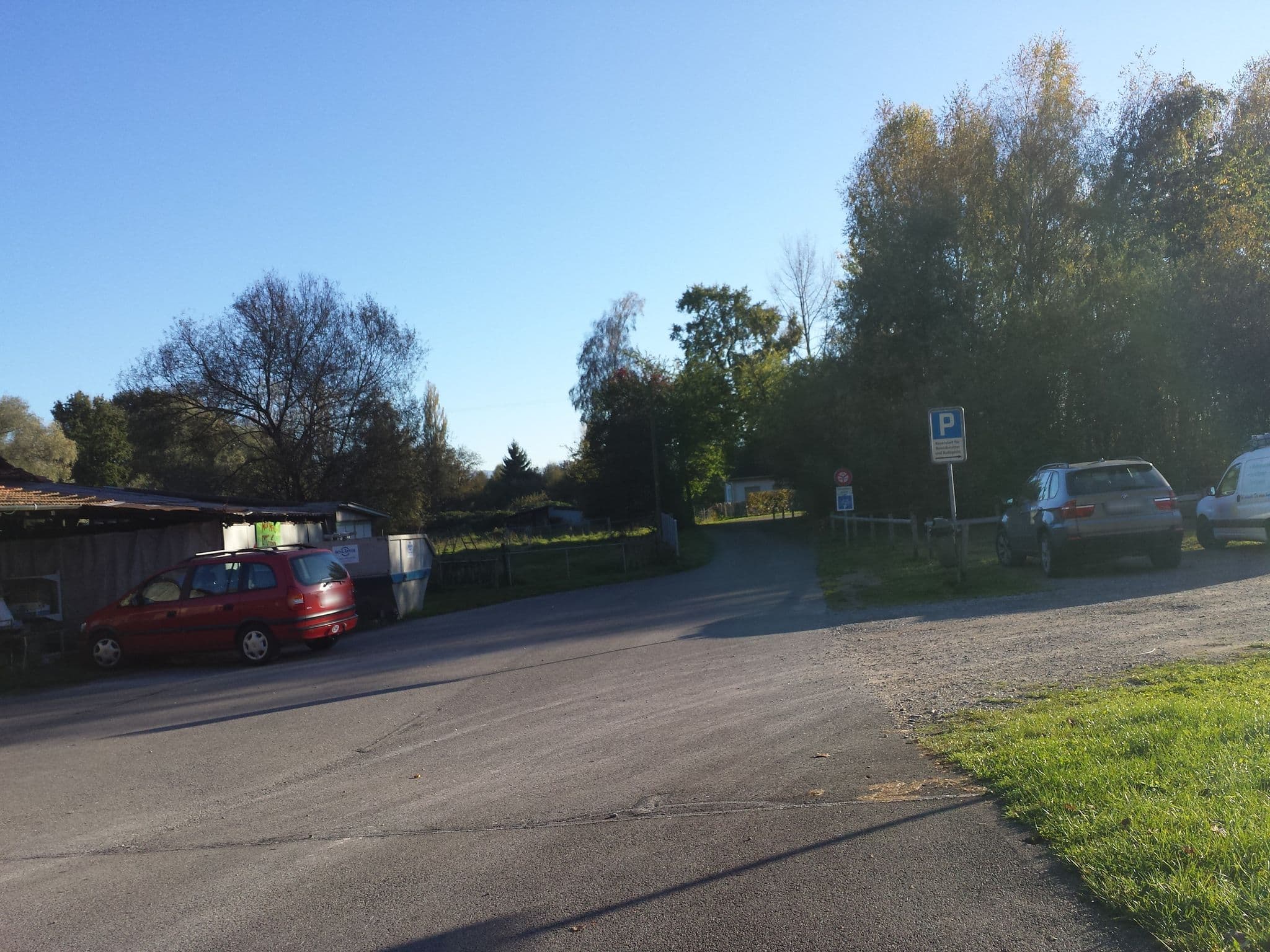 Street view near Unikaat am See, Salmsach — © himmelbuerger (CC BY-SA · Mapillary)
