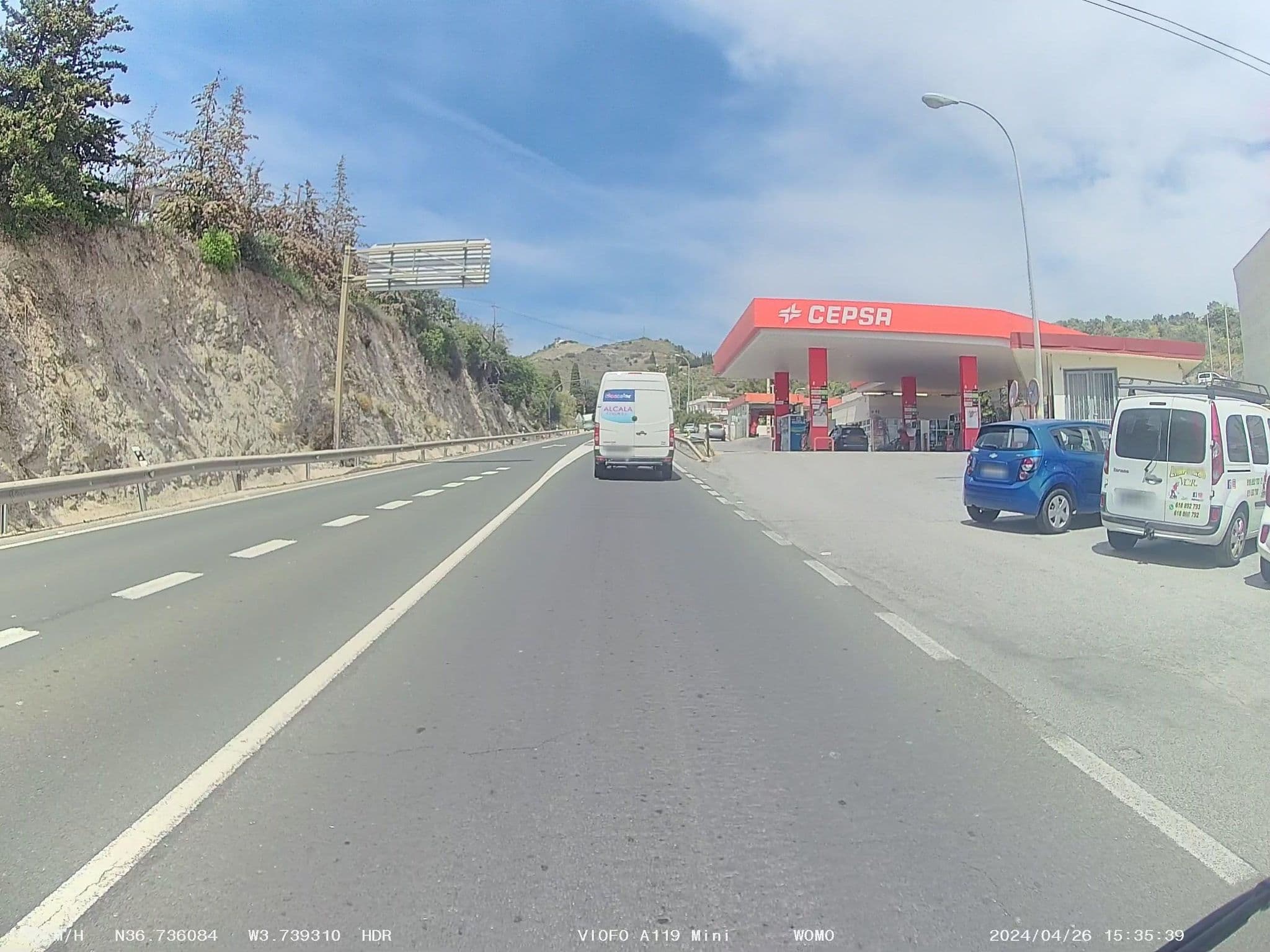 Street view near HOSTAL RESTAURANTE PARAMO, La Herradura — © soulcover (CC BY-SA · Mapillary)