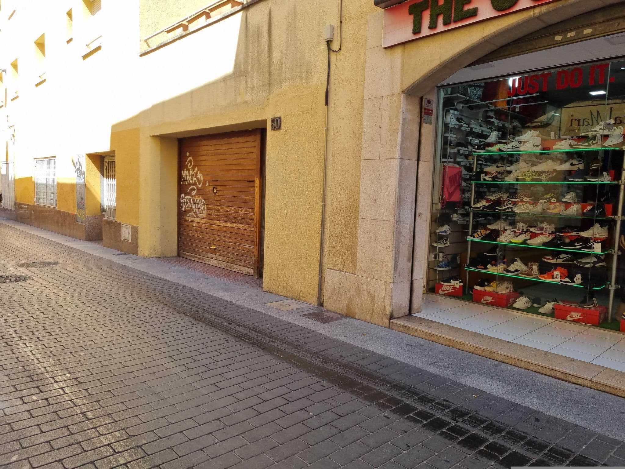 Street view near Hostal Mary, Lloret de Mar