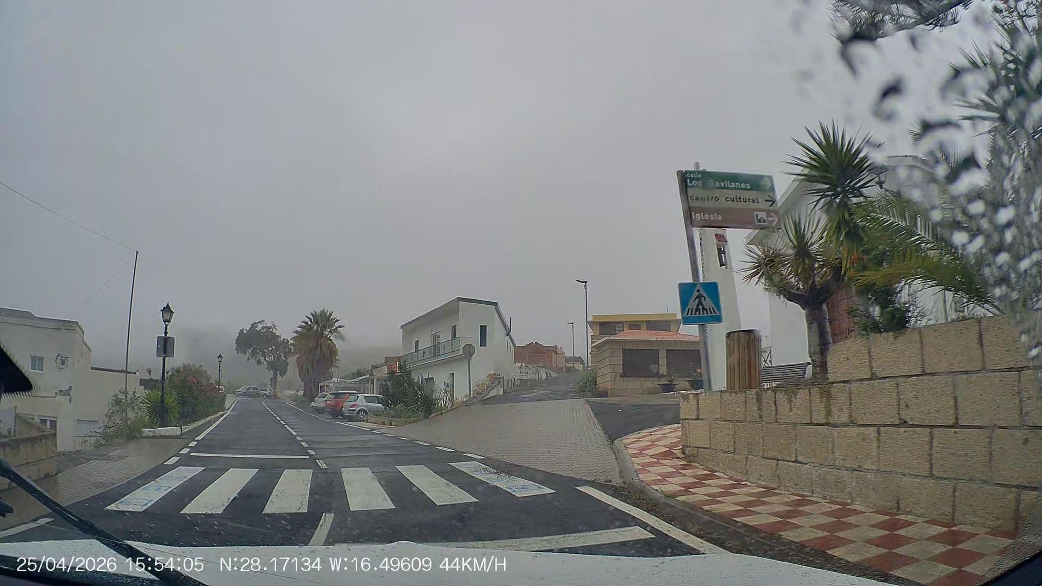 Street view near Domes Tenerife, Lomo de Arico — © AR88 (CC BY-SA · Mapillary)