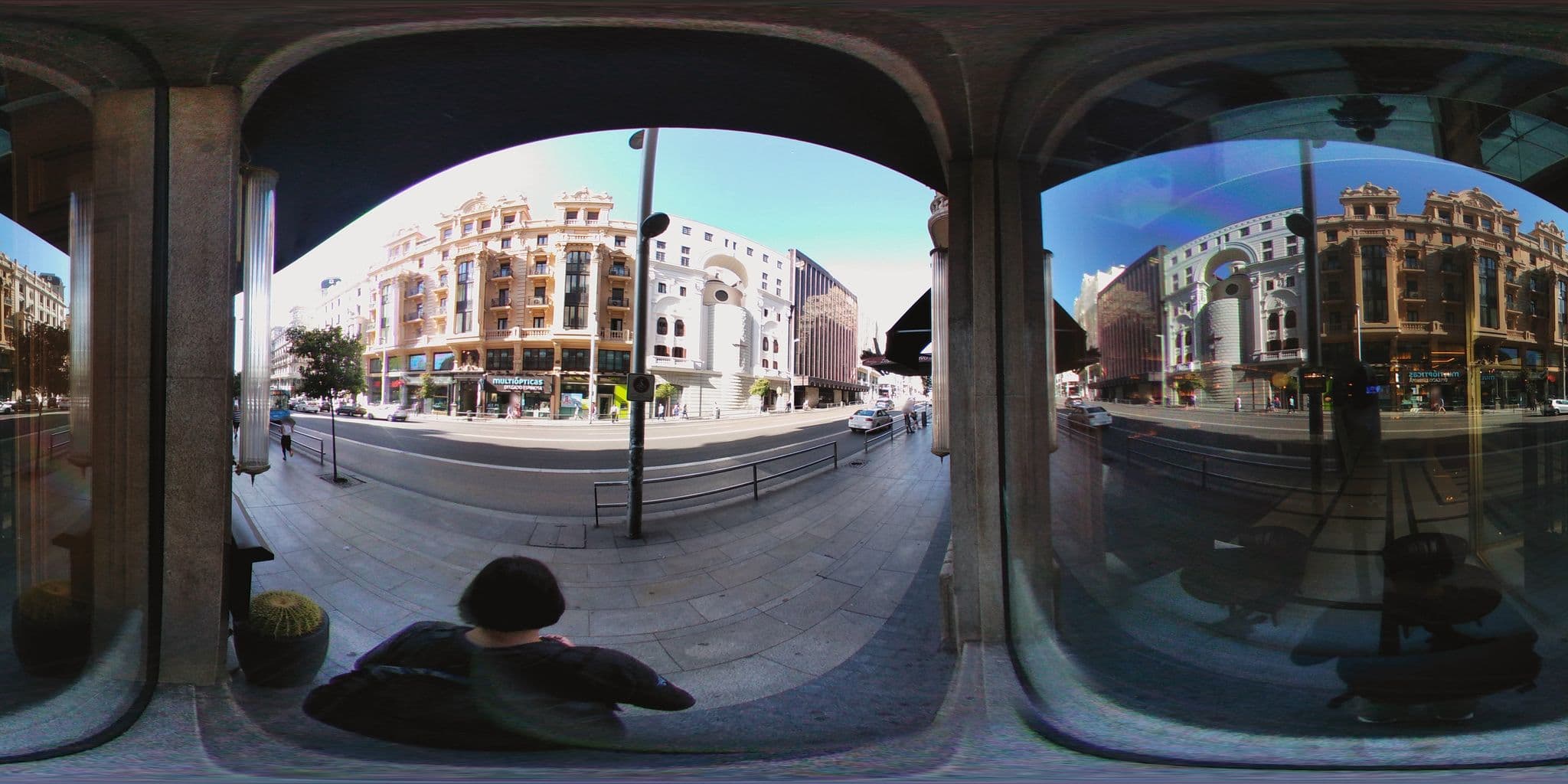 Street view near Hostal Hispano Argentino, Madrid Centro
