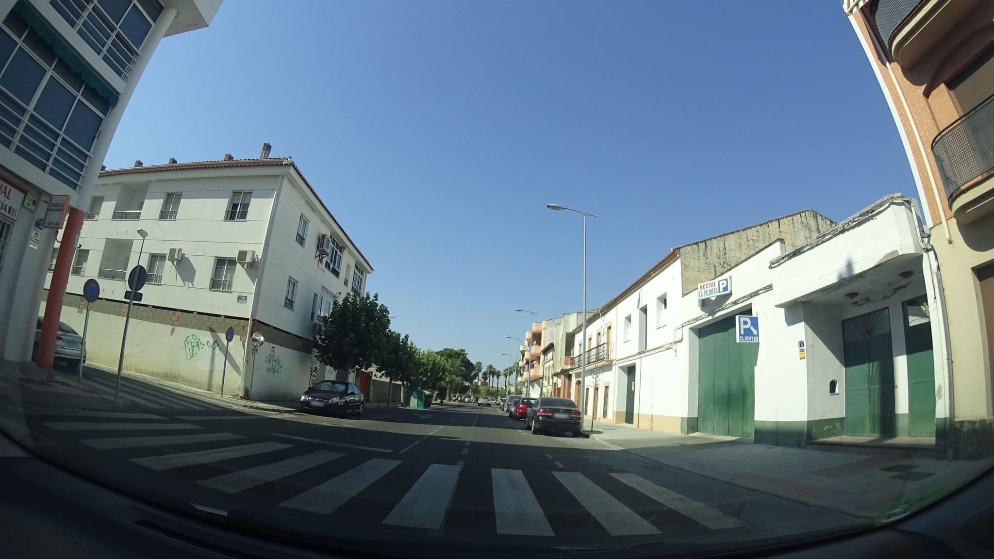Street view near Hostal la Palmera, Miajadas — © robertogeb (CC BY-SA · Mapillary)