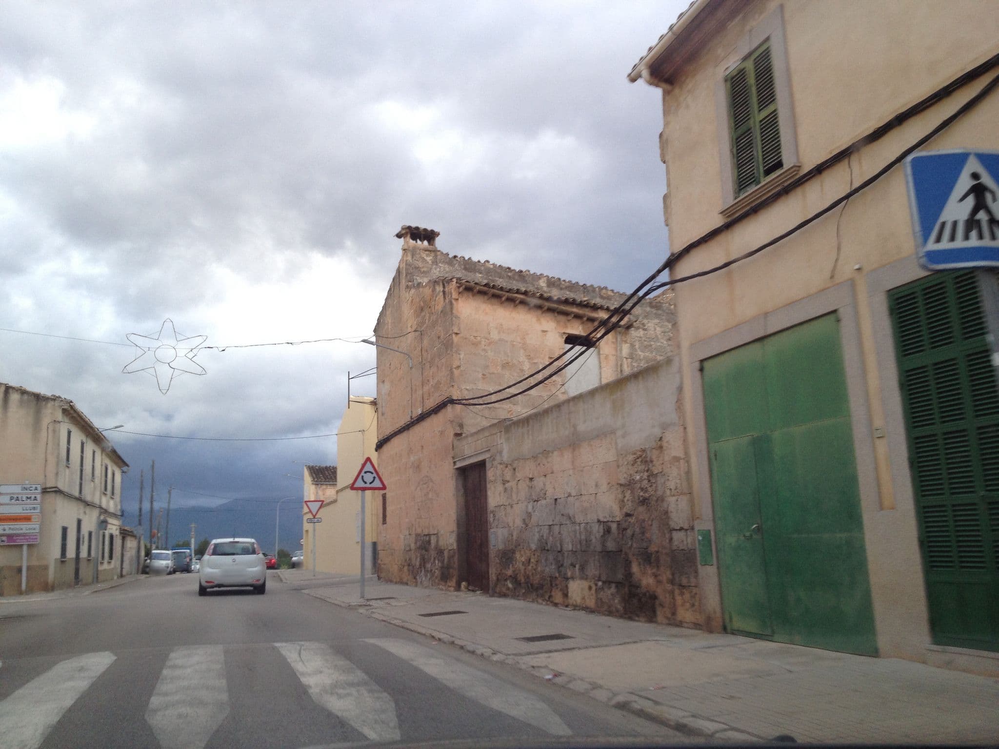 Street view near Ferriol Mobiliario, Muro — © elgaard (CC BY-SA · Mapillary)
