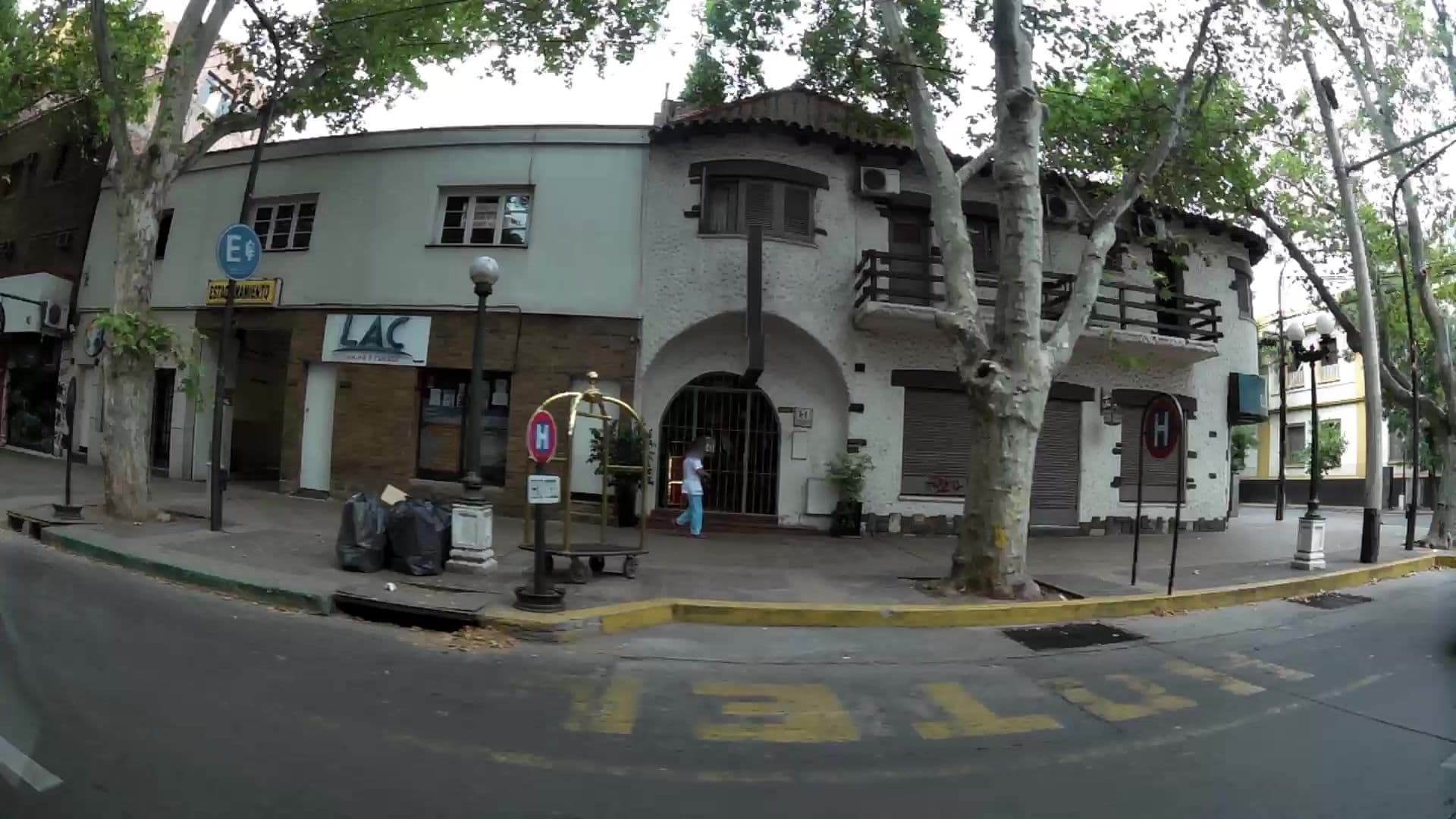 Street view near Hotel Rincón Vasco, Mendoza