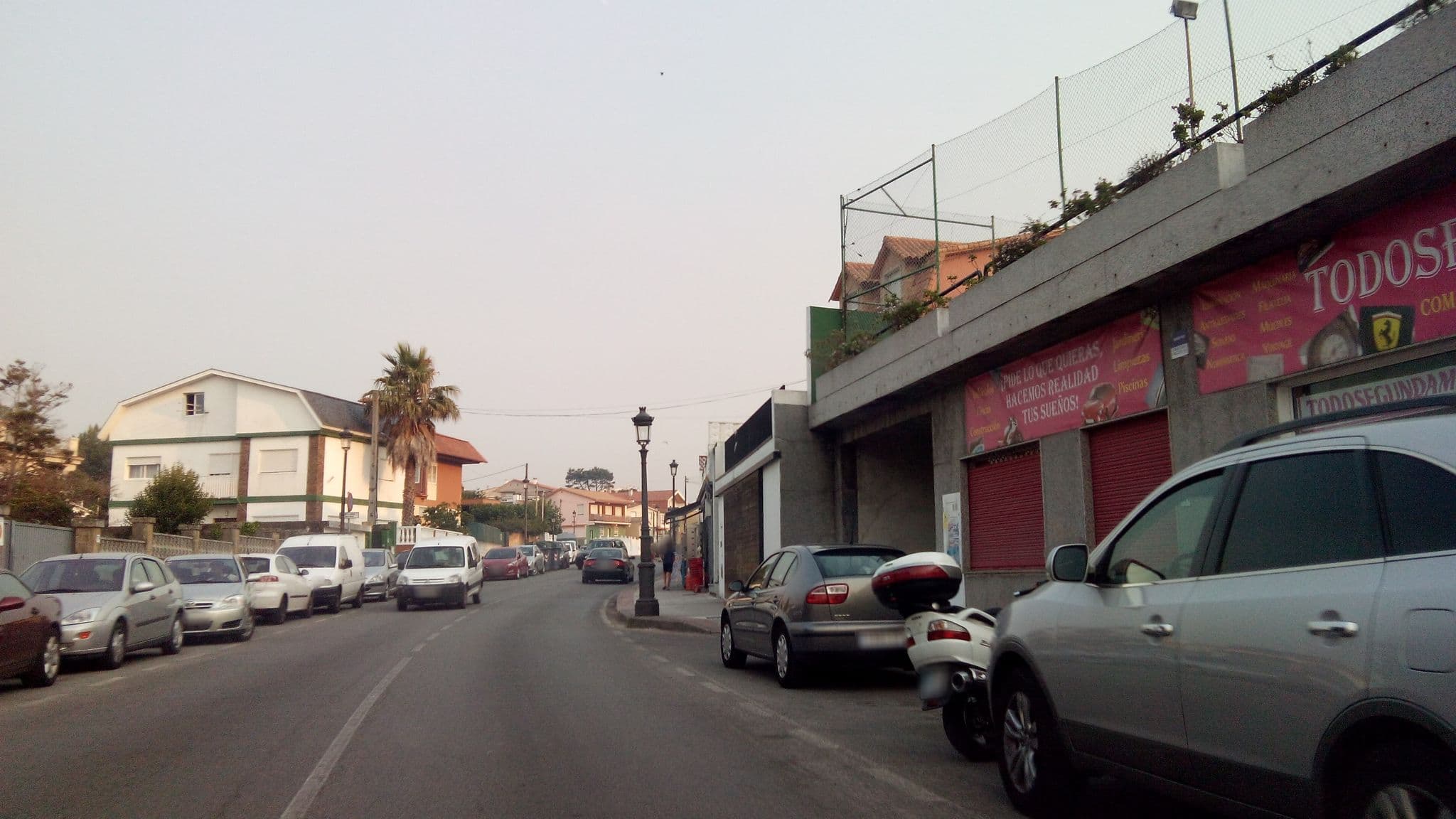 Street view near Patos Beach House, Nigrán — © lolailo (CC BY-SA · Mapillary)