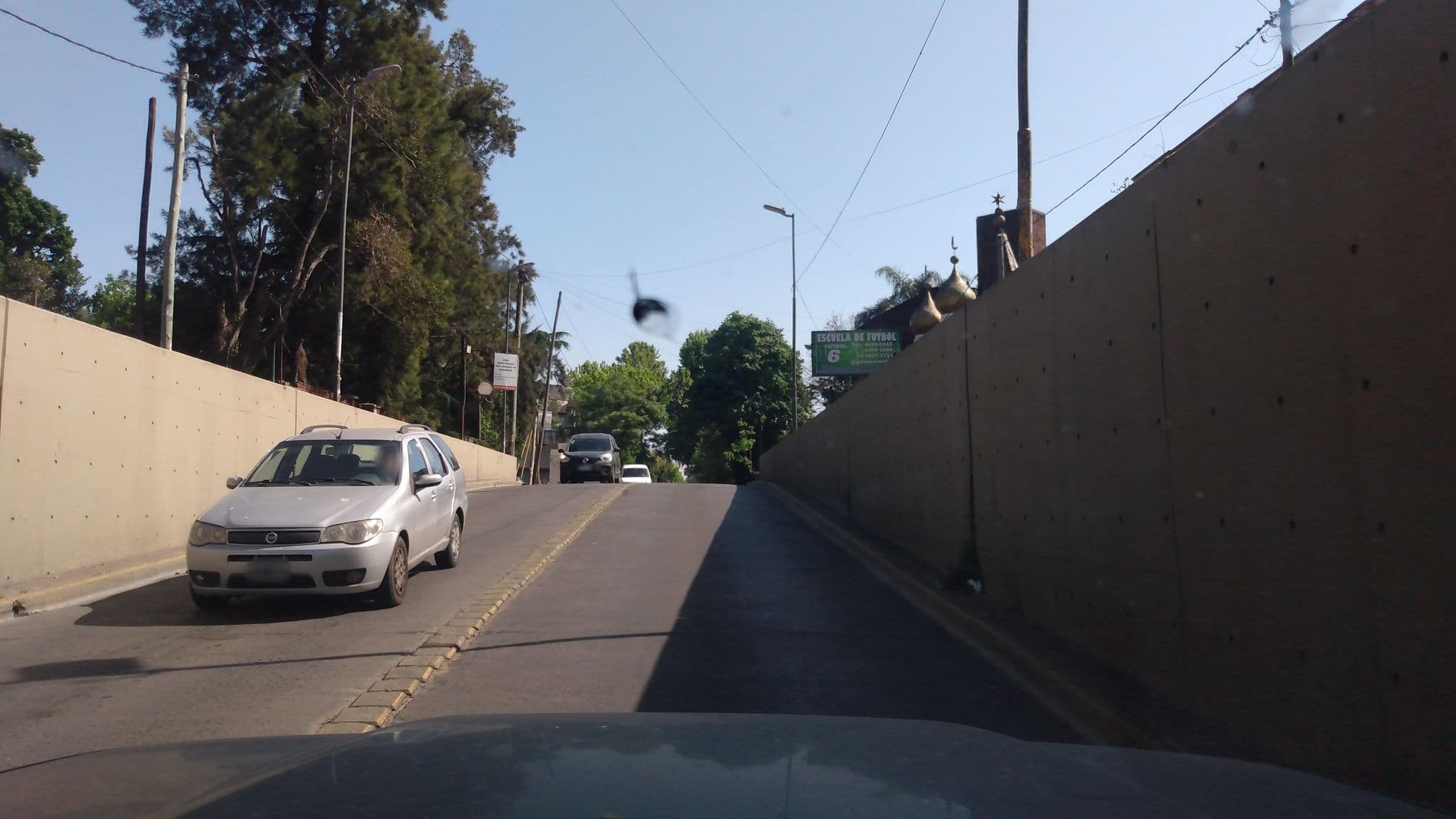 Street view near Hotel Haedo, Haedo — © Kaart_Local (CC BY-SA · Mapillary)