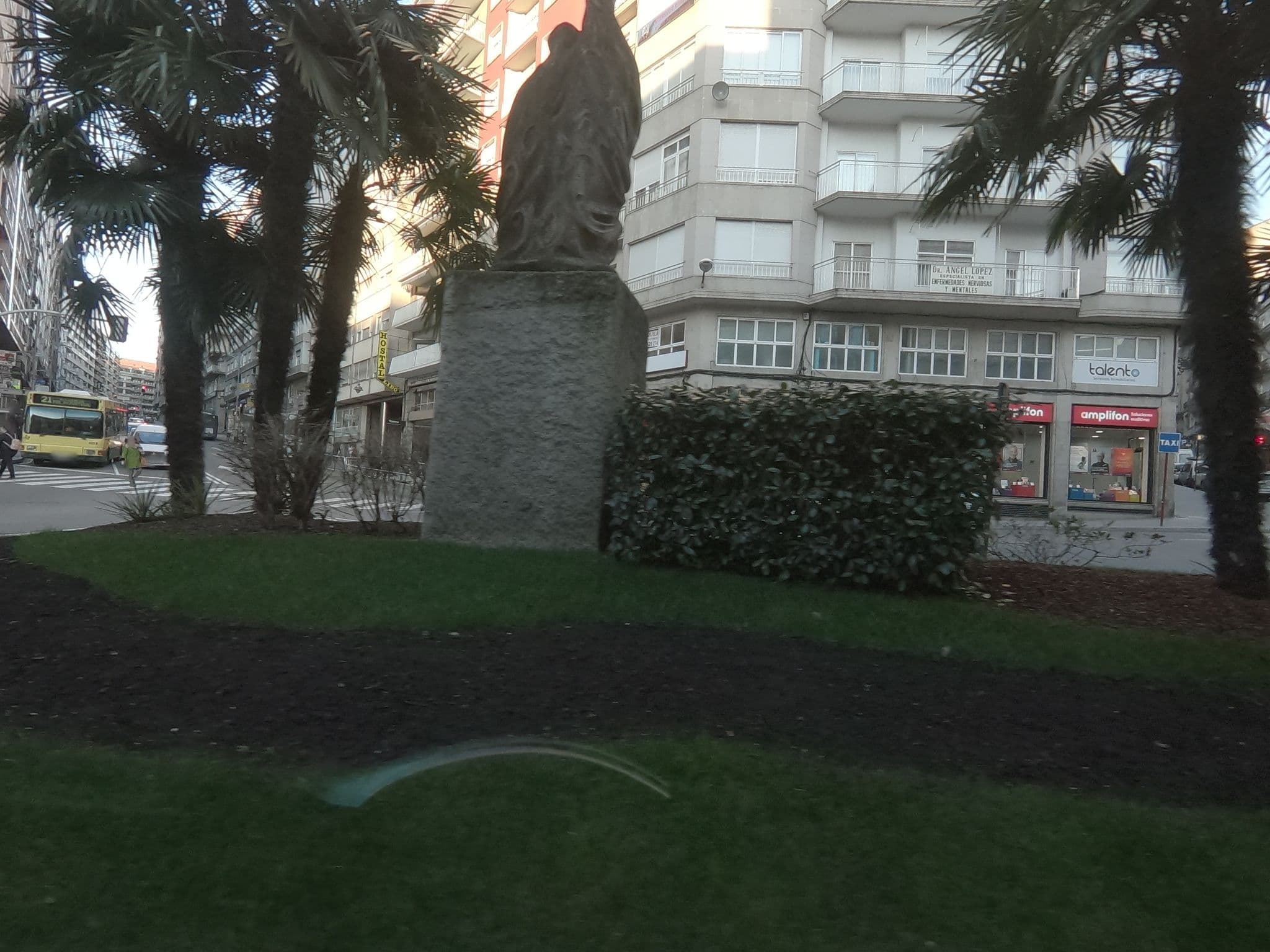 Street view near Hotel Miño 1 estrella, Ourense — © sanjorgepinho (CC BY-SA · Mapillary)
