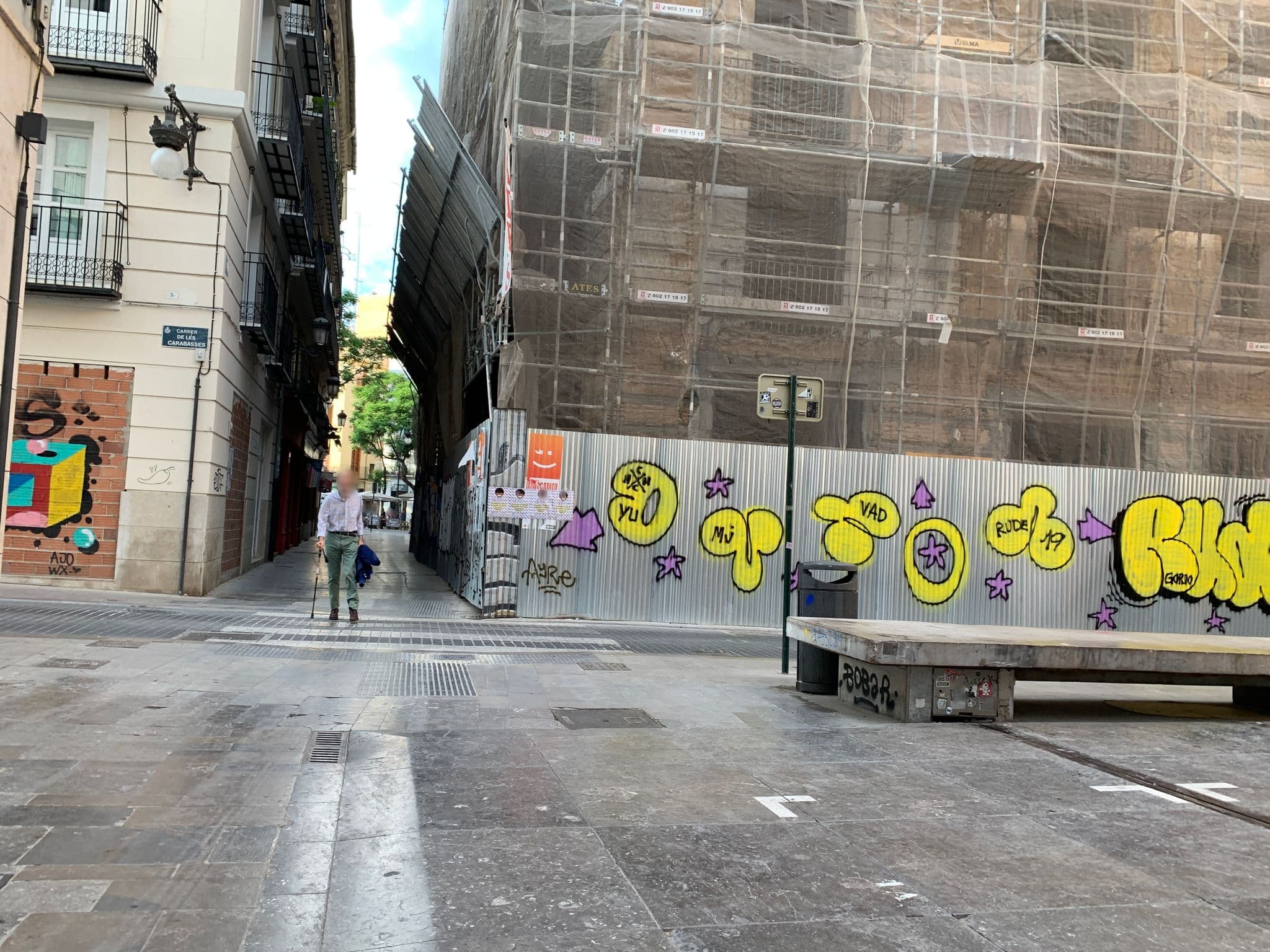 Street view near Market Suites, Valencia — © egorka (CC BY-SA · Mapillary)