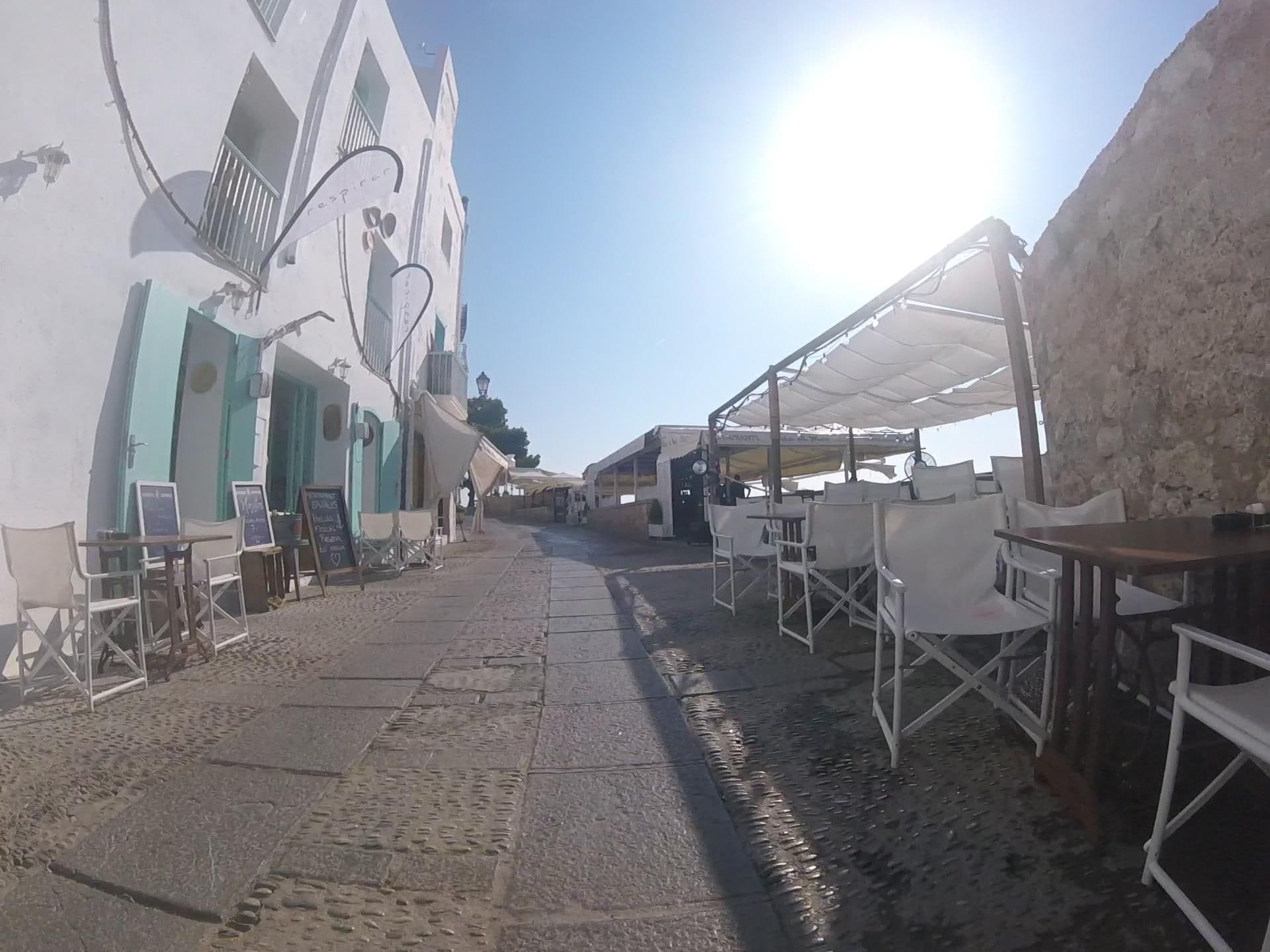 Street view near Joanna Hotel - Castillo de Peñiscola, Peníscola — © mikelo (CC BY-SA · Mapillary)
